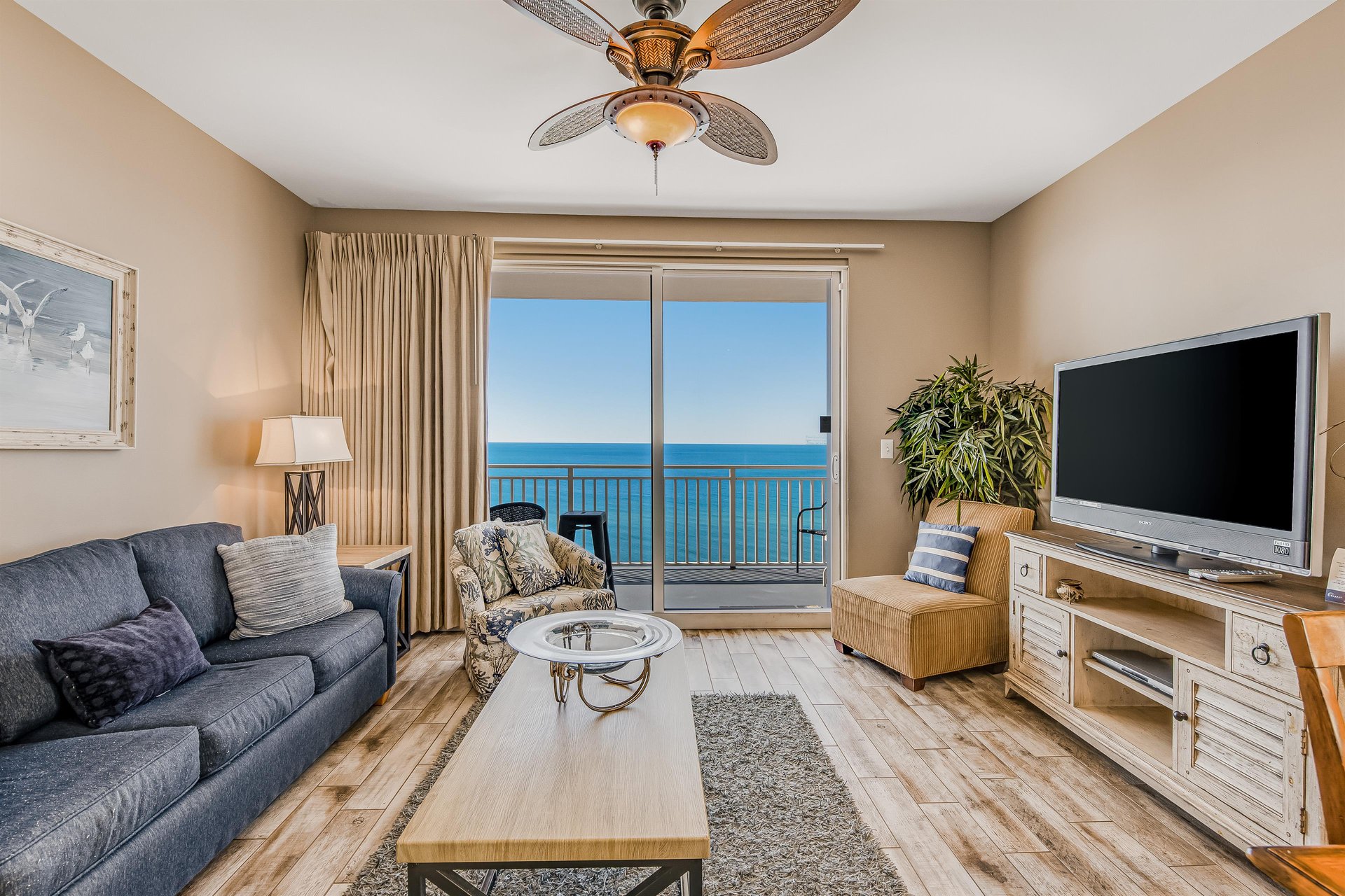 Splash Resort 1001W 2