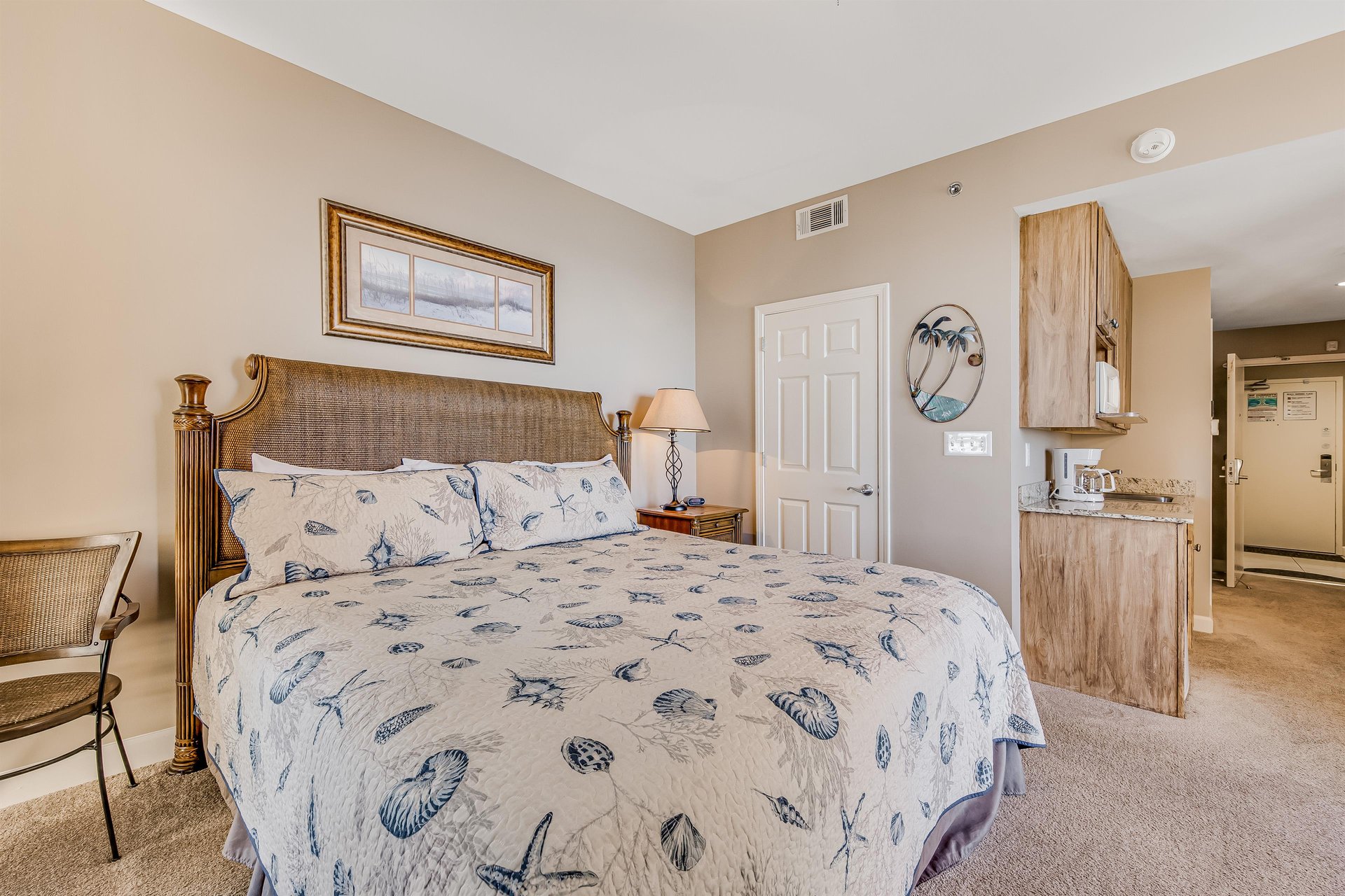 Splash Resort 1001W 16