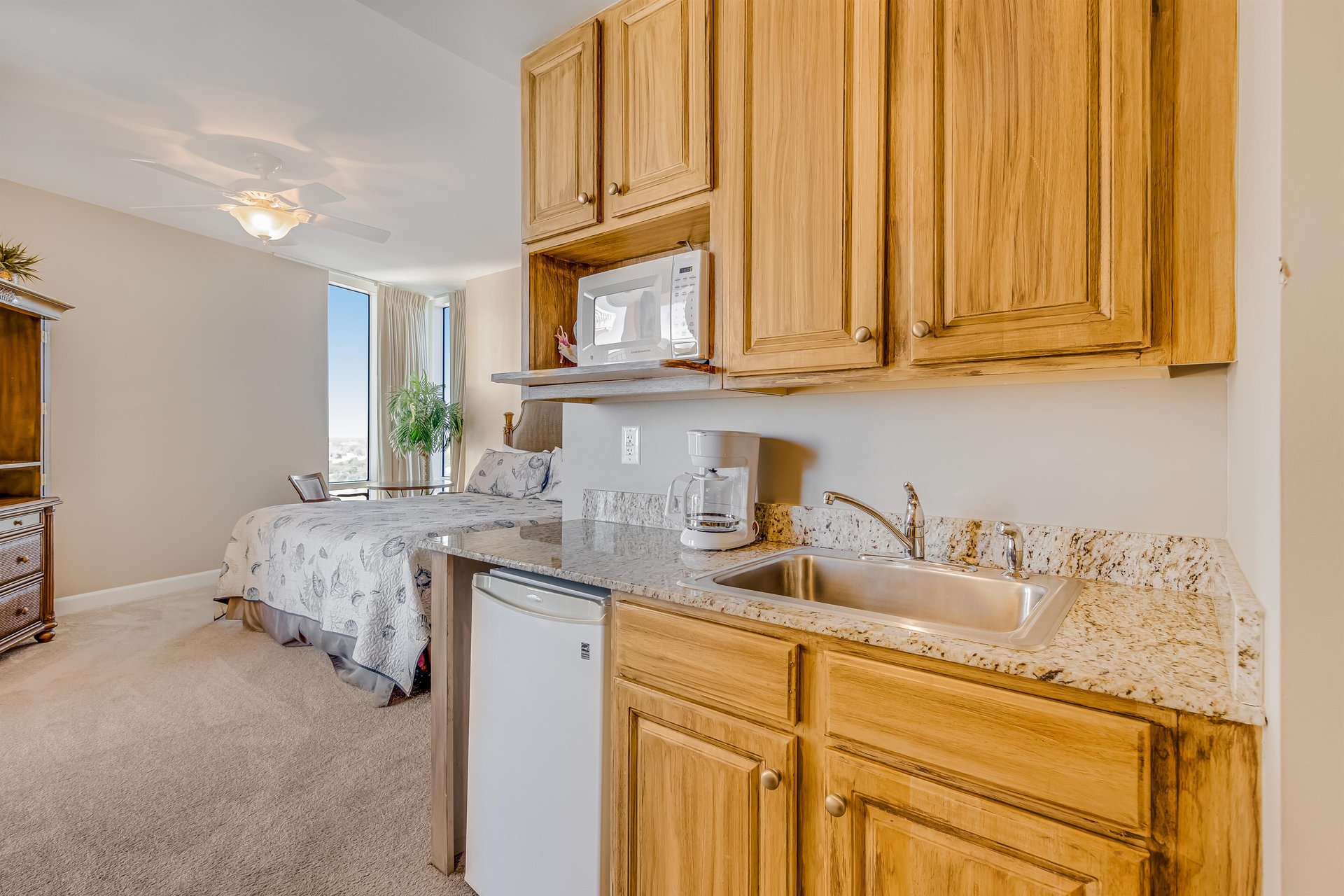 Splash Resort 1001W 19