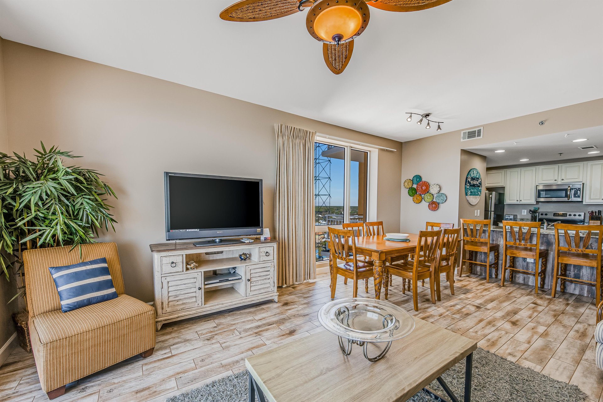 Splash Resort  1001Wb 5