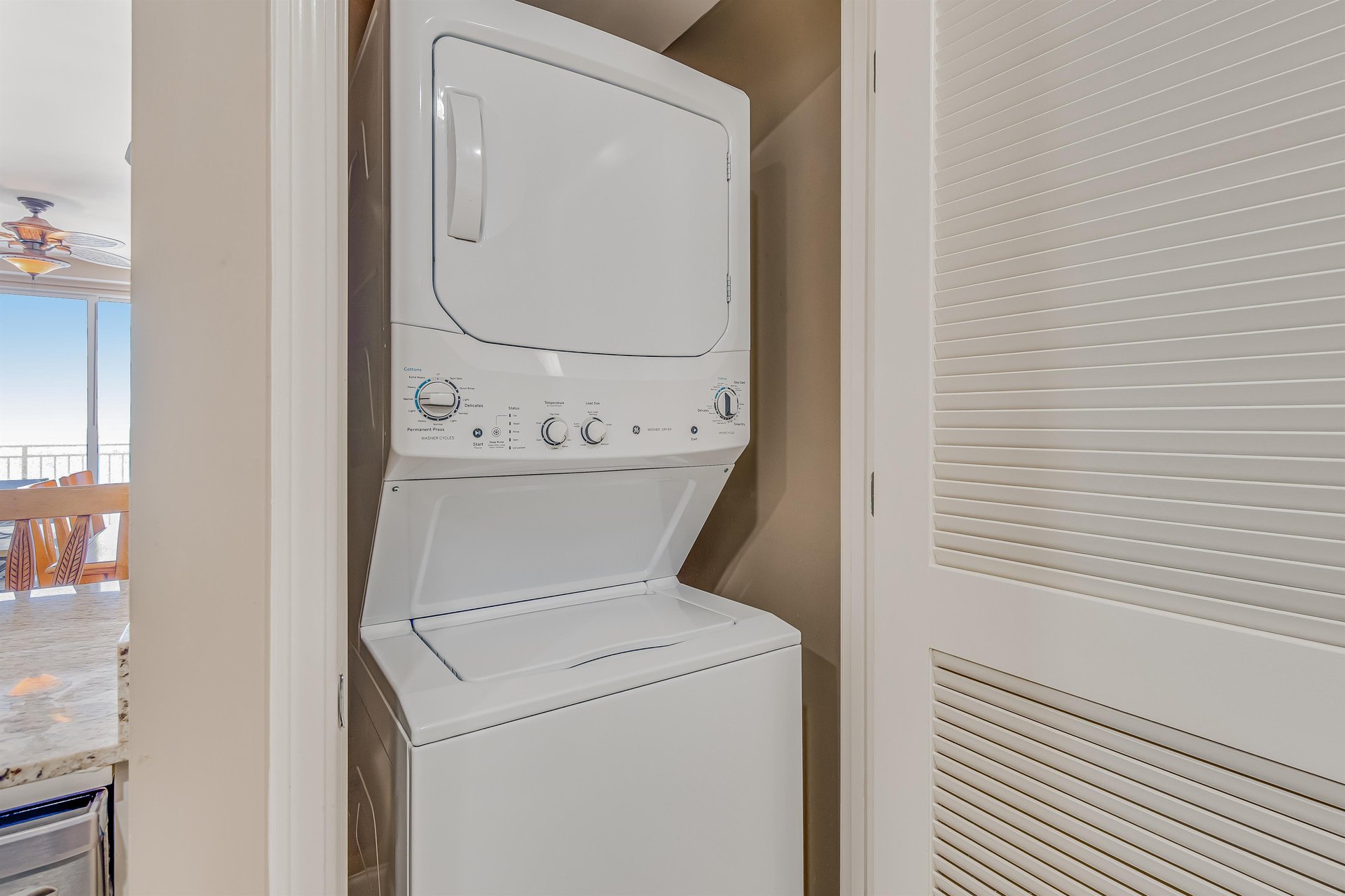 Splash Resort  1001Wb 24