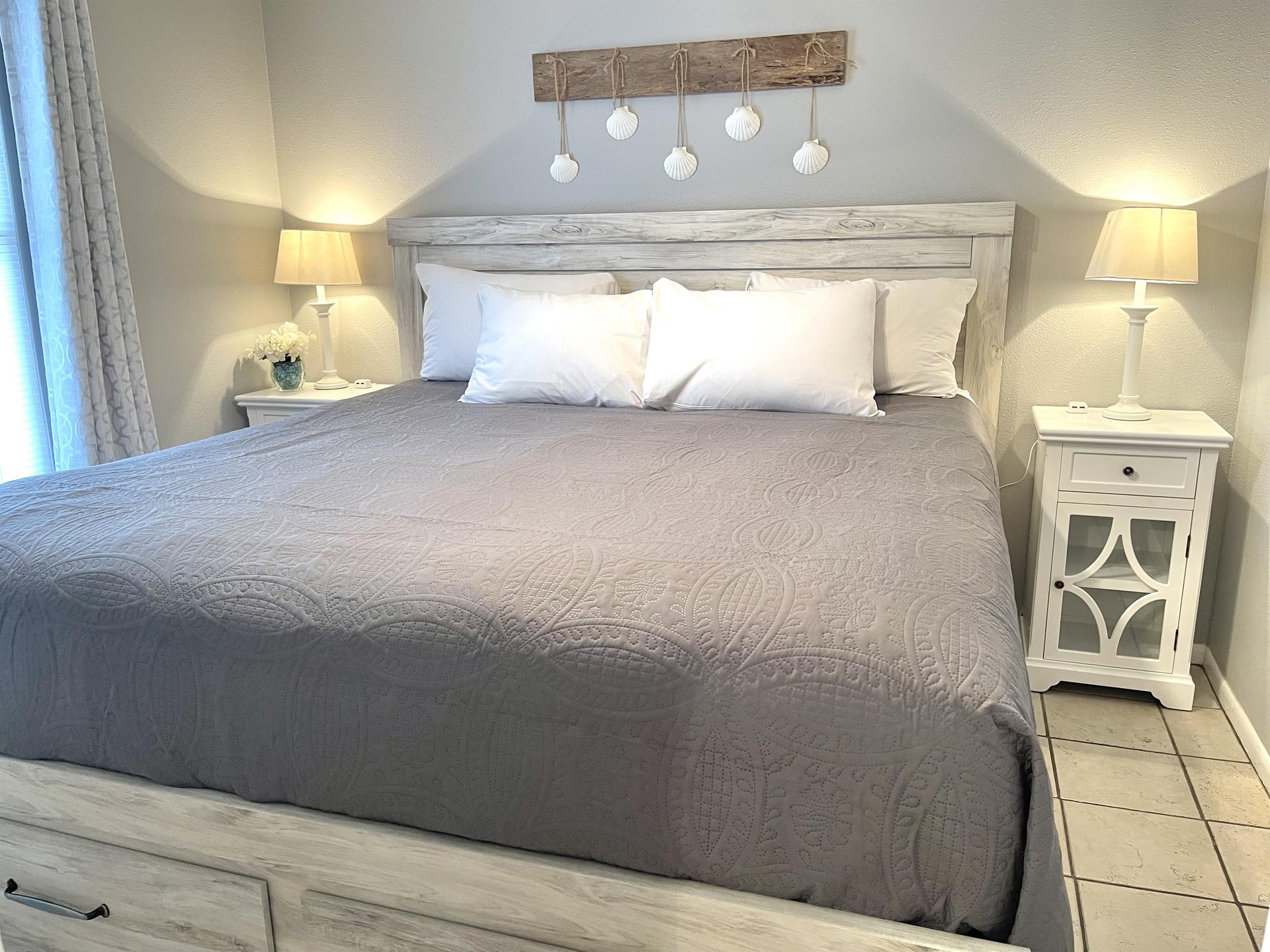 Island Winds West 475 9