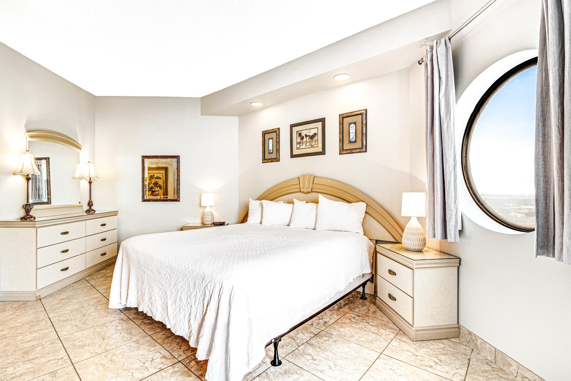 Surfside Resort 1509 10