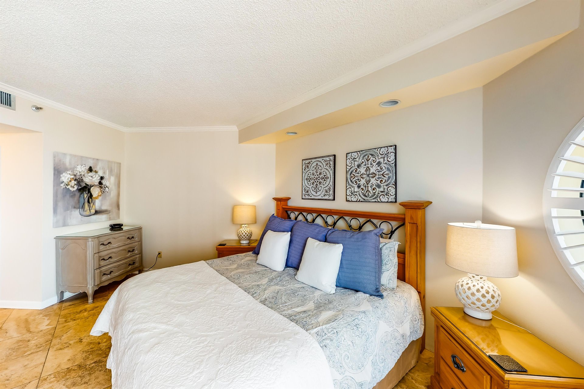 Surfside Resort  2312 9