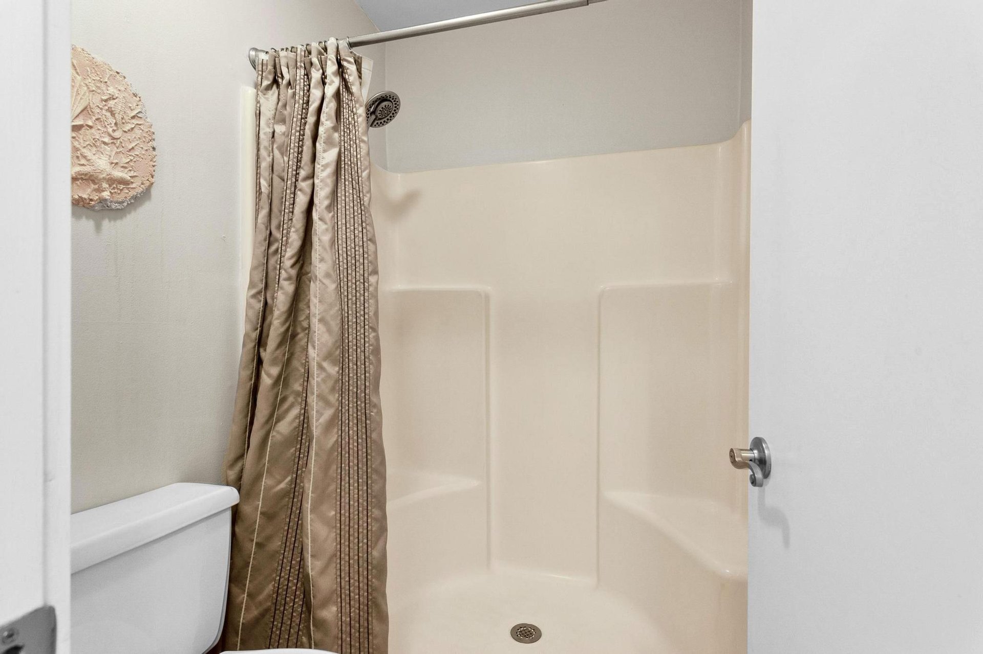 Deep Water Cove 201 17