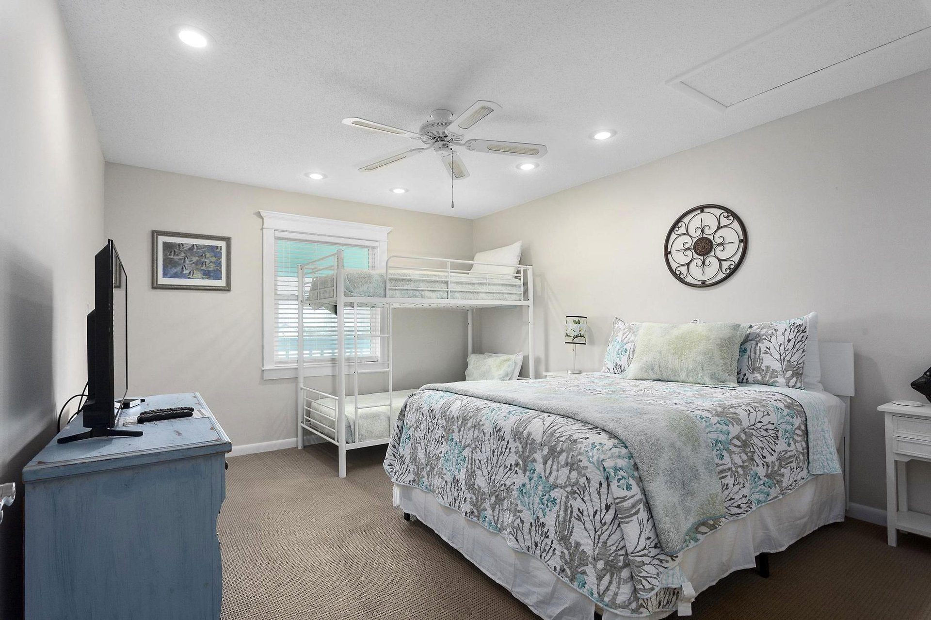 Deep Water Cove 201 18