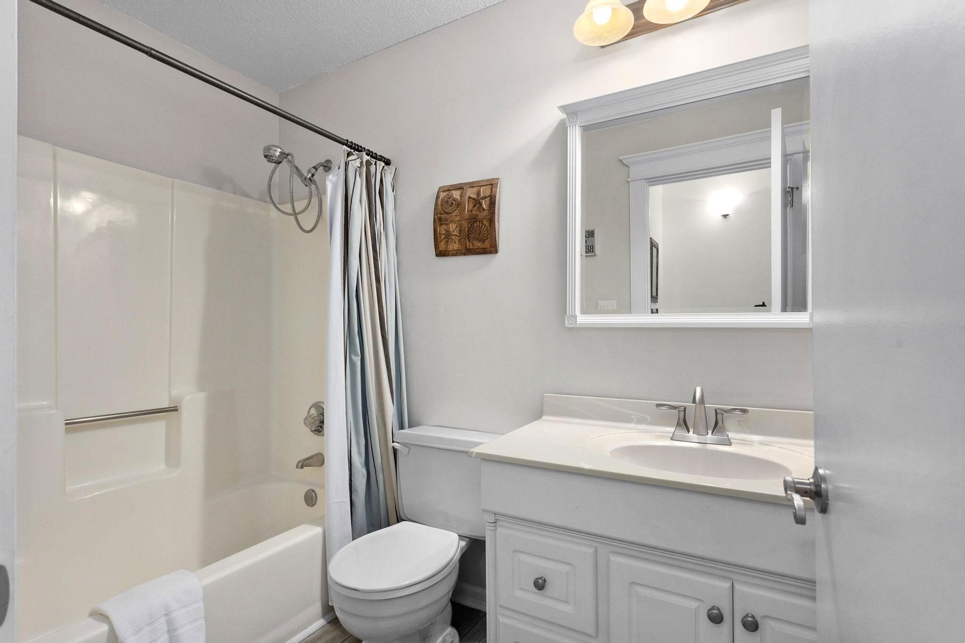 Deep Water Cove 201 20