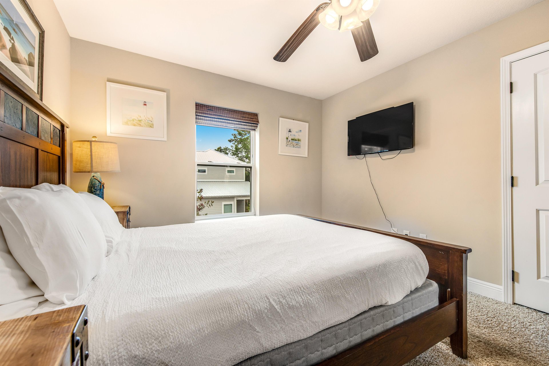 White Shore Cottage 18