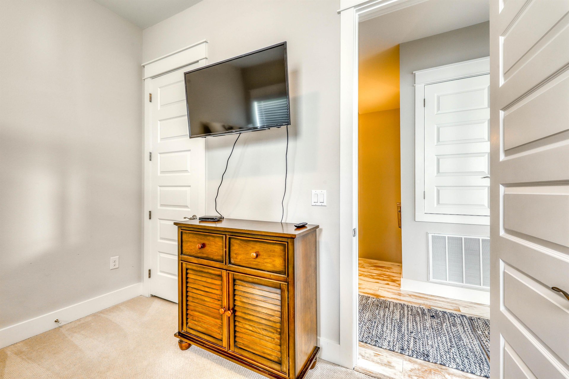 Prominence  Family Tides 8