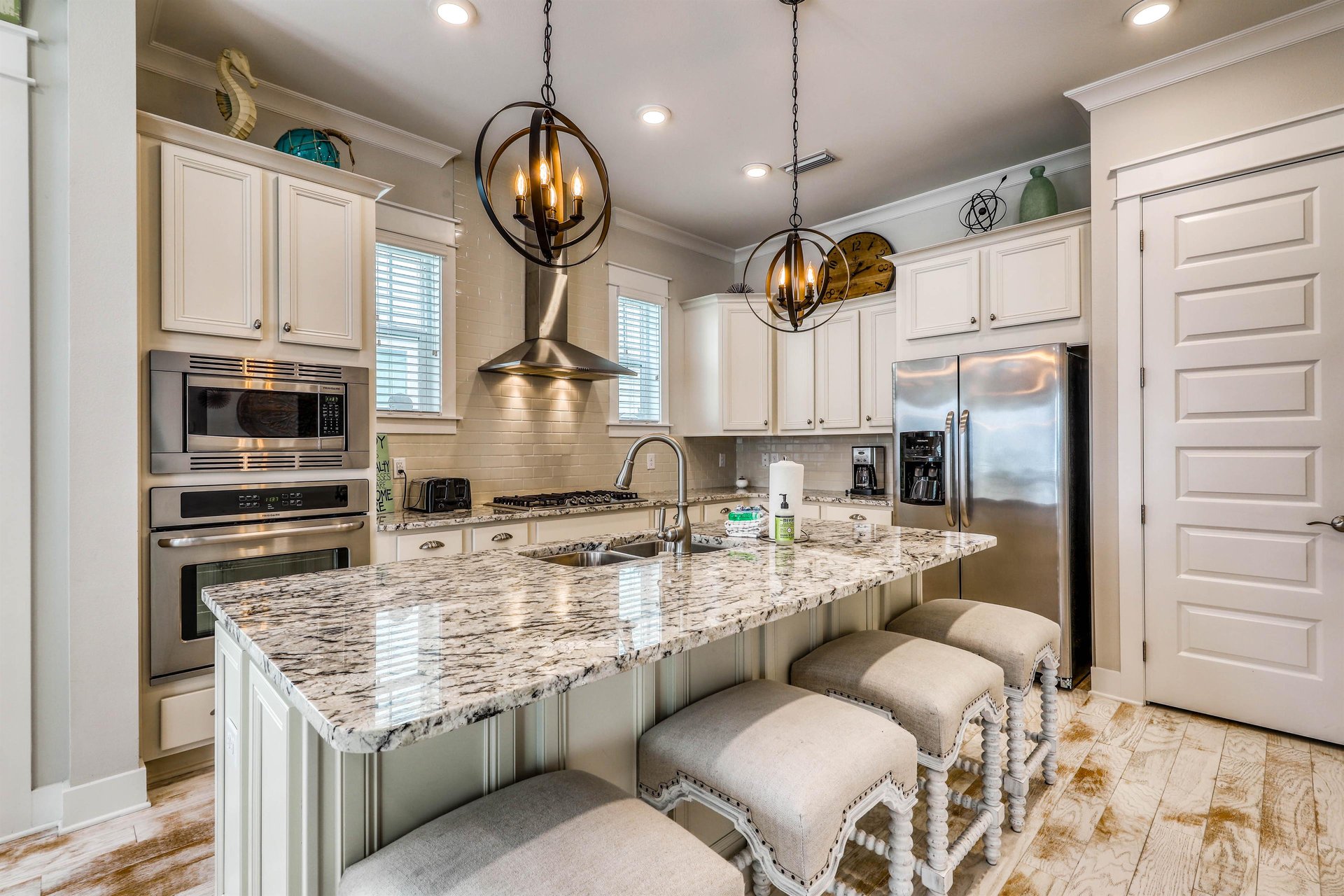 Prominence  Family Tides 15