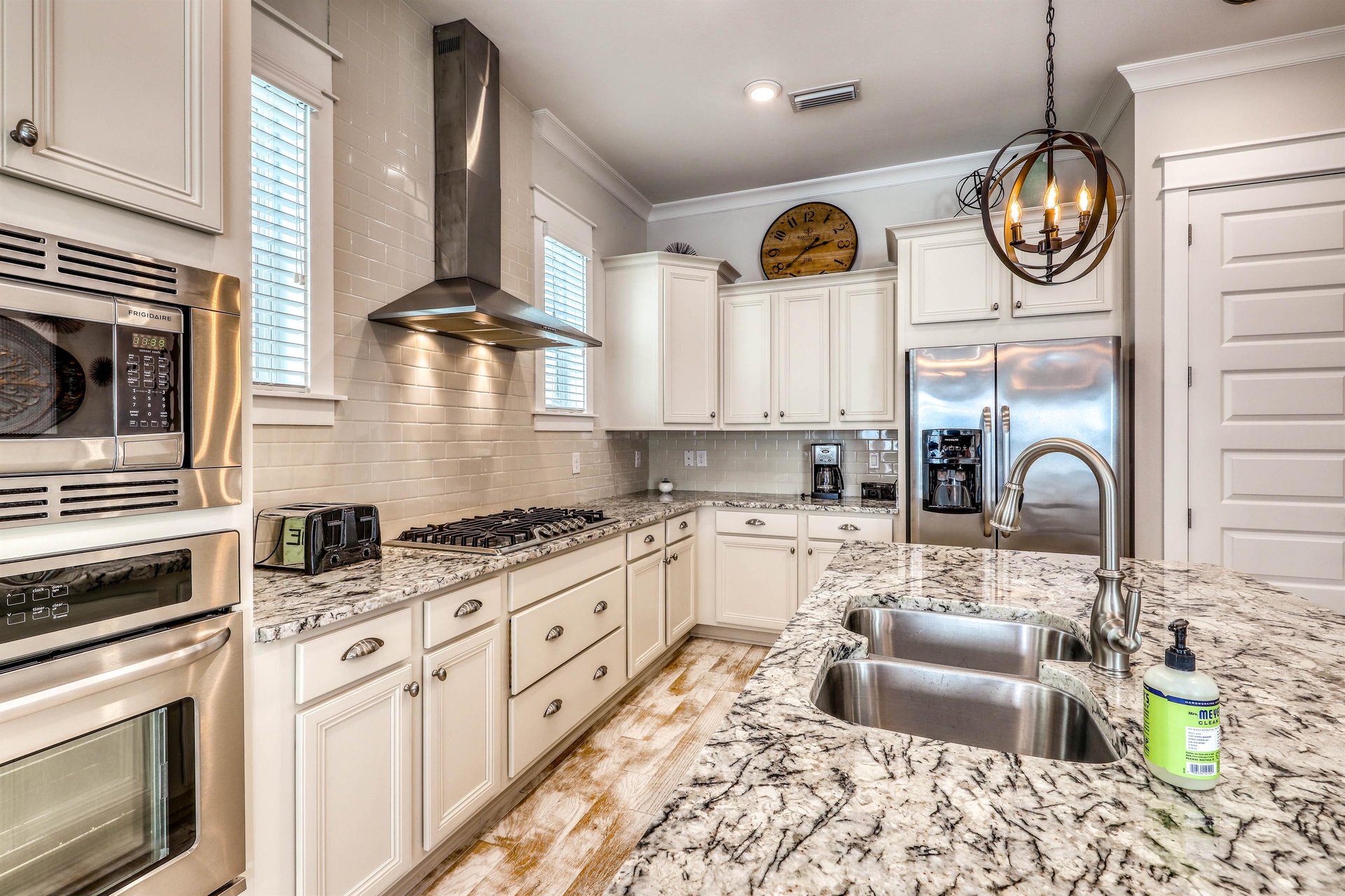 Prominence  Family Tides 16