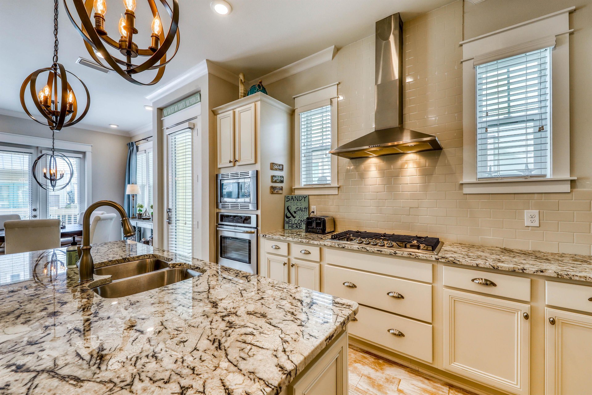 Prominence  Family Tides 18