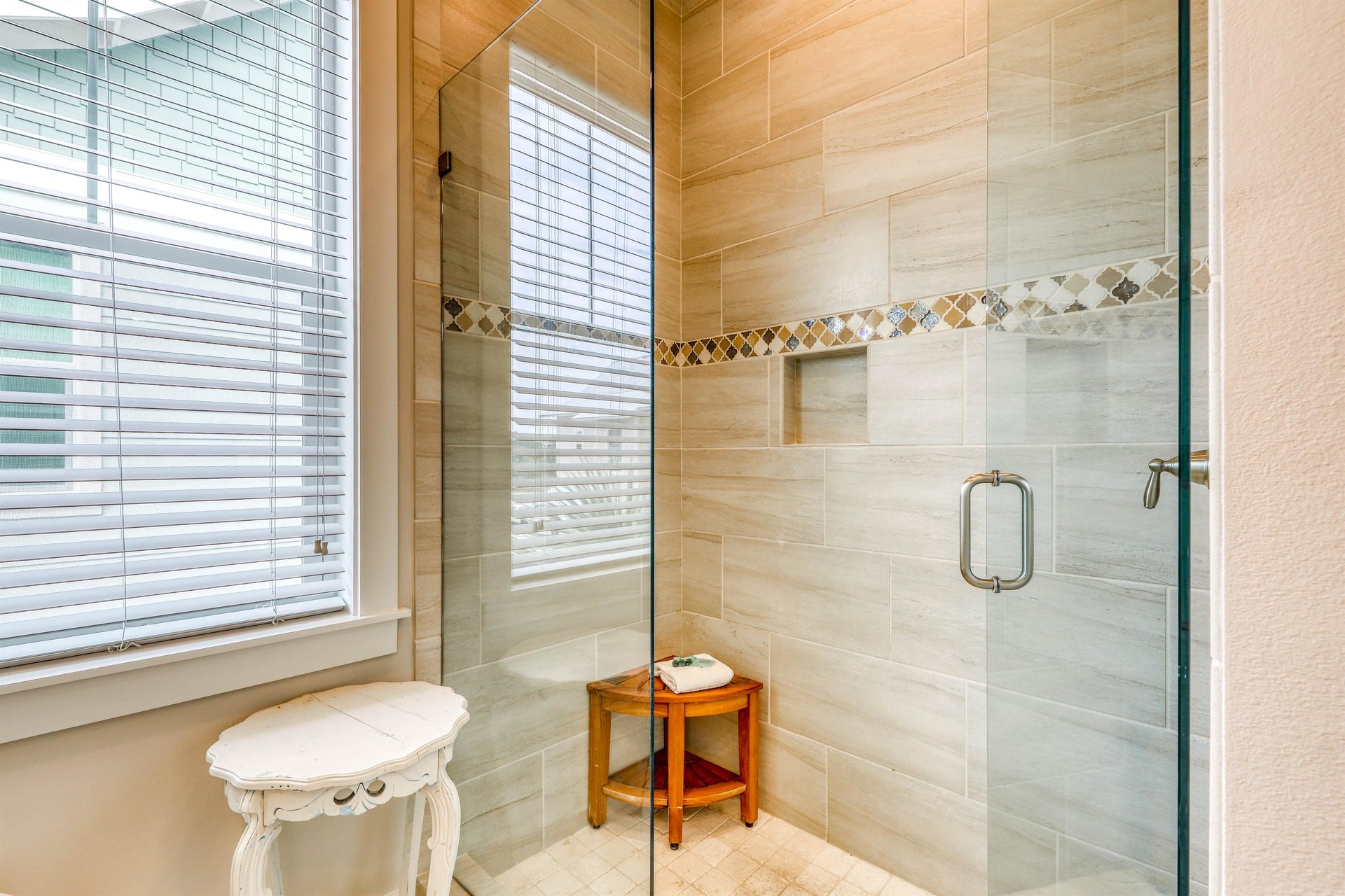 Prominence  Family Tides 24