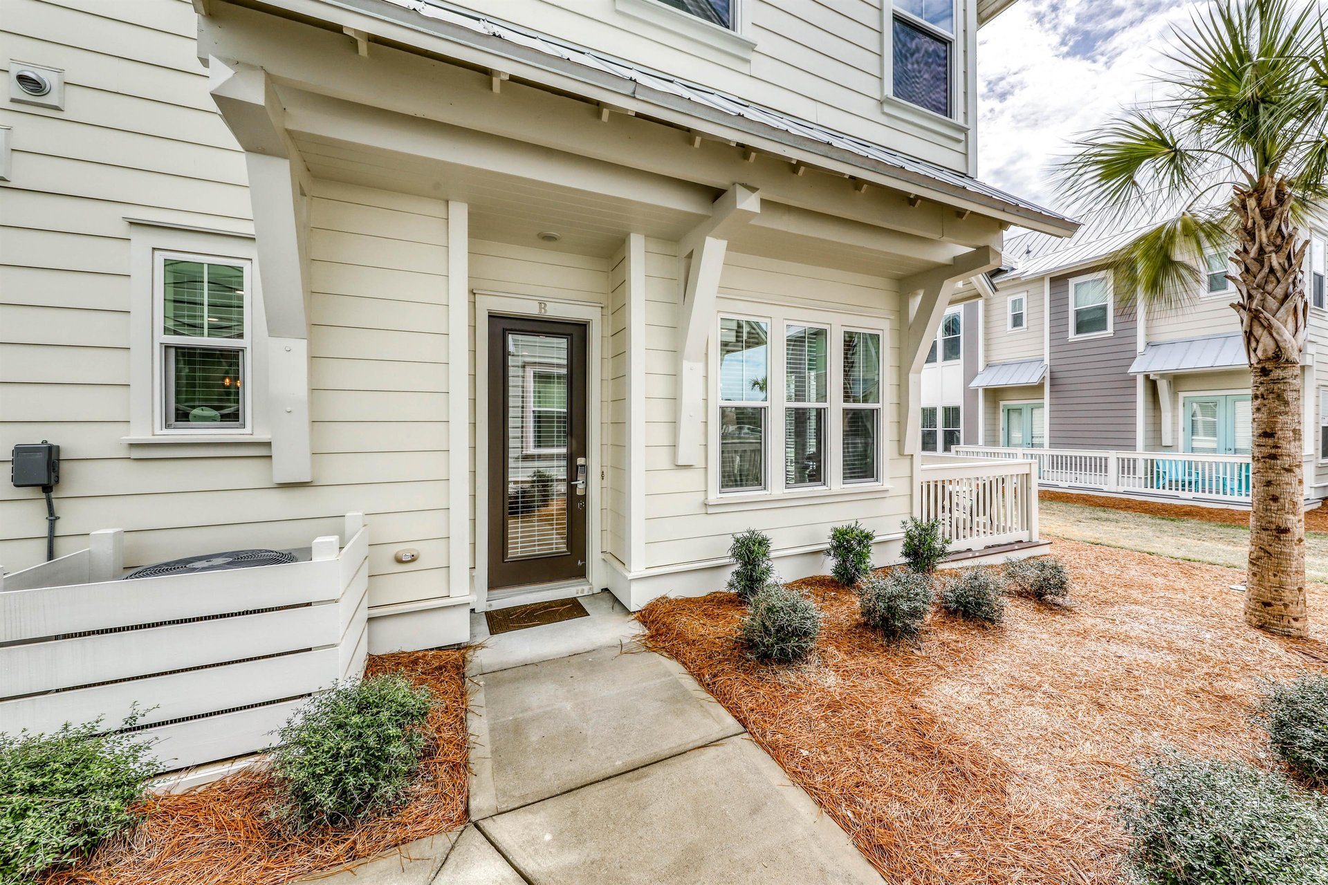 Prominence  Family Tides 31