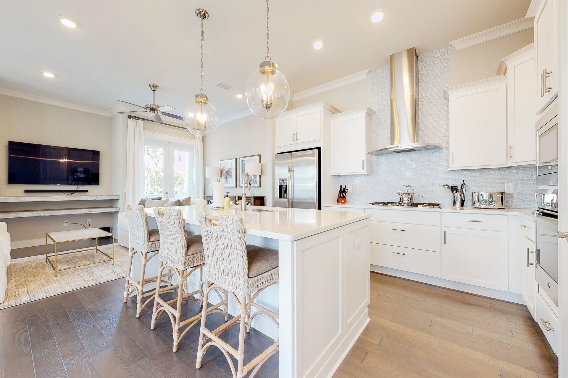 Prominence  The Great Escape 9