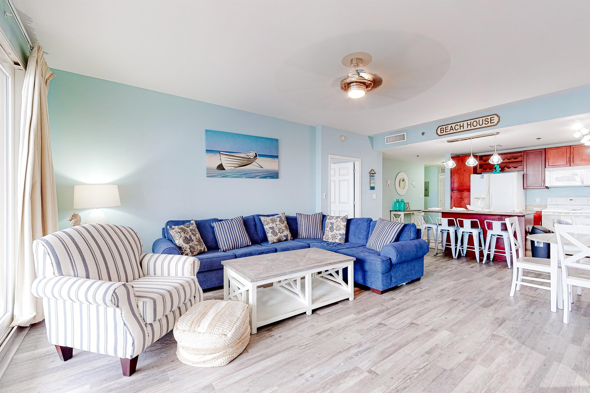 Laketown Wharf 1120 5