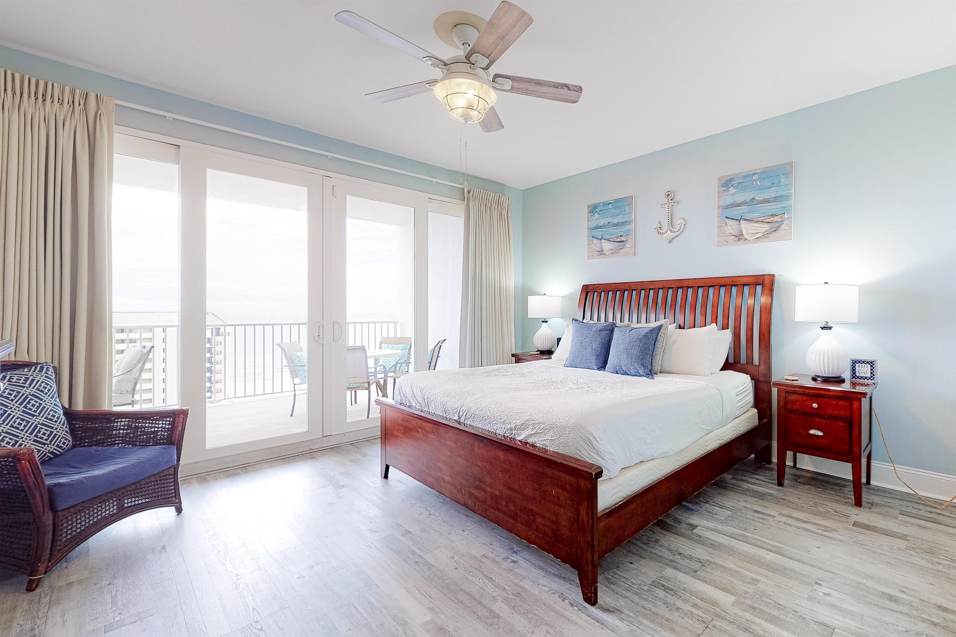 Laketown Wharf 1120 10