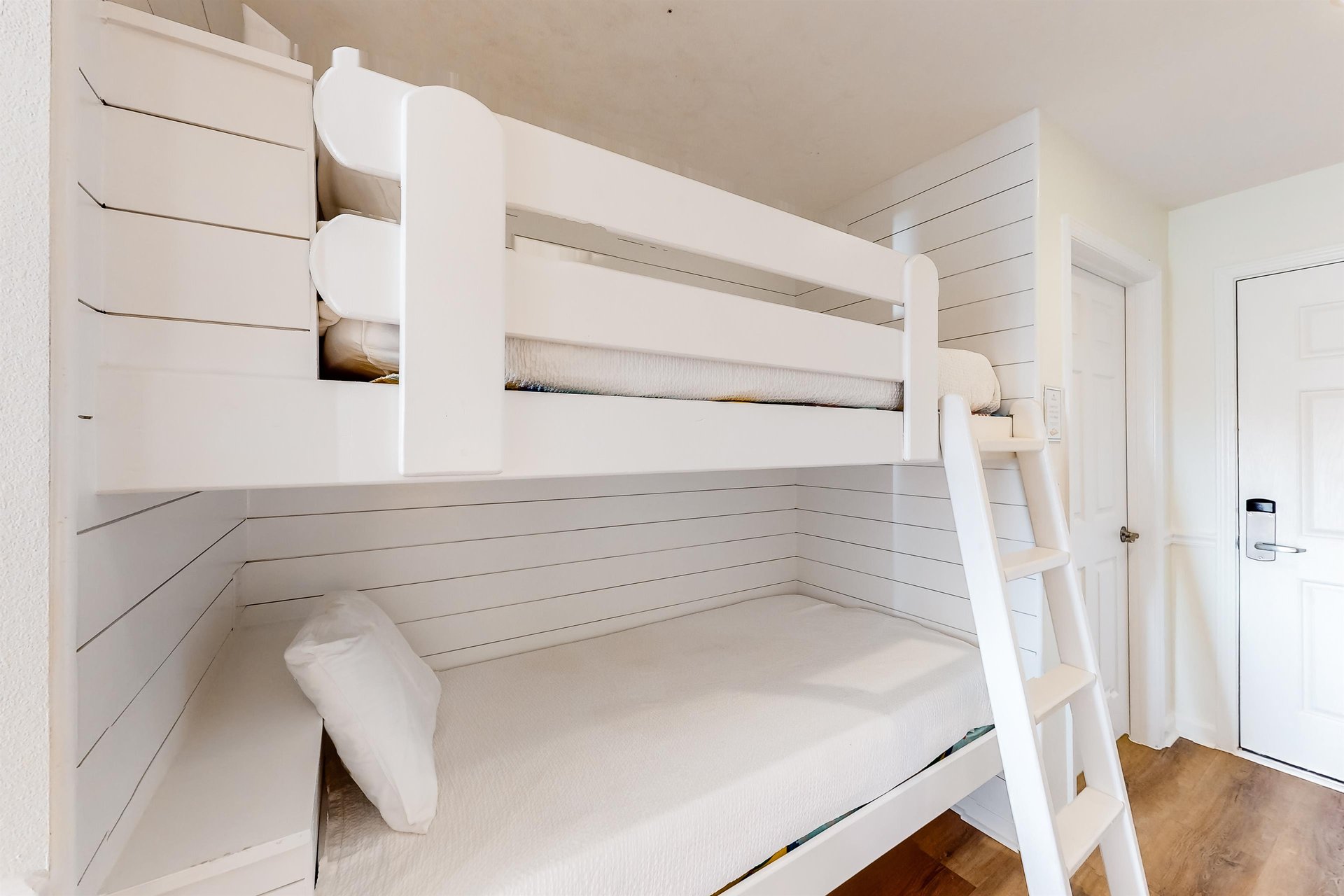 Amalfi Coast D 326 15