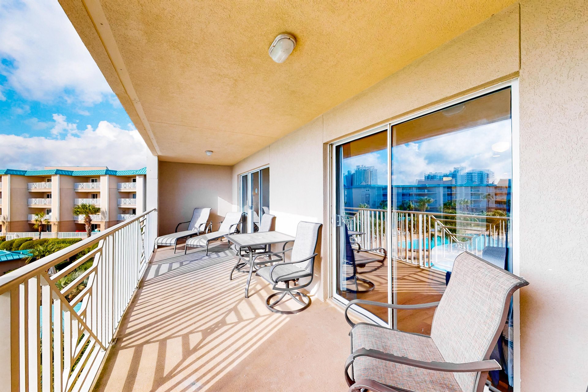 Amalfi Coast D 326 18