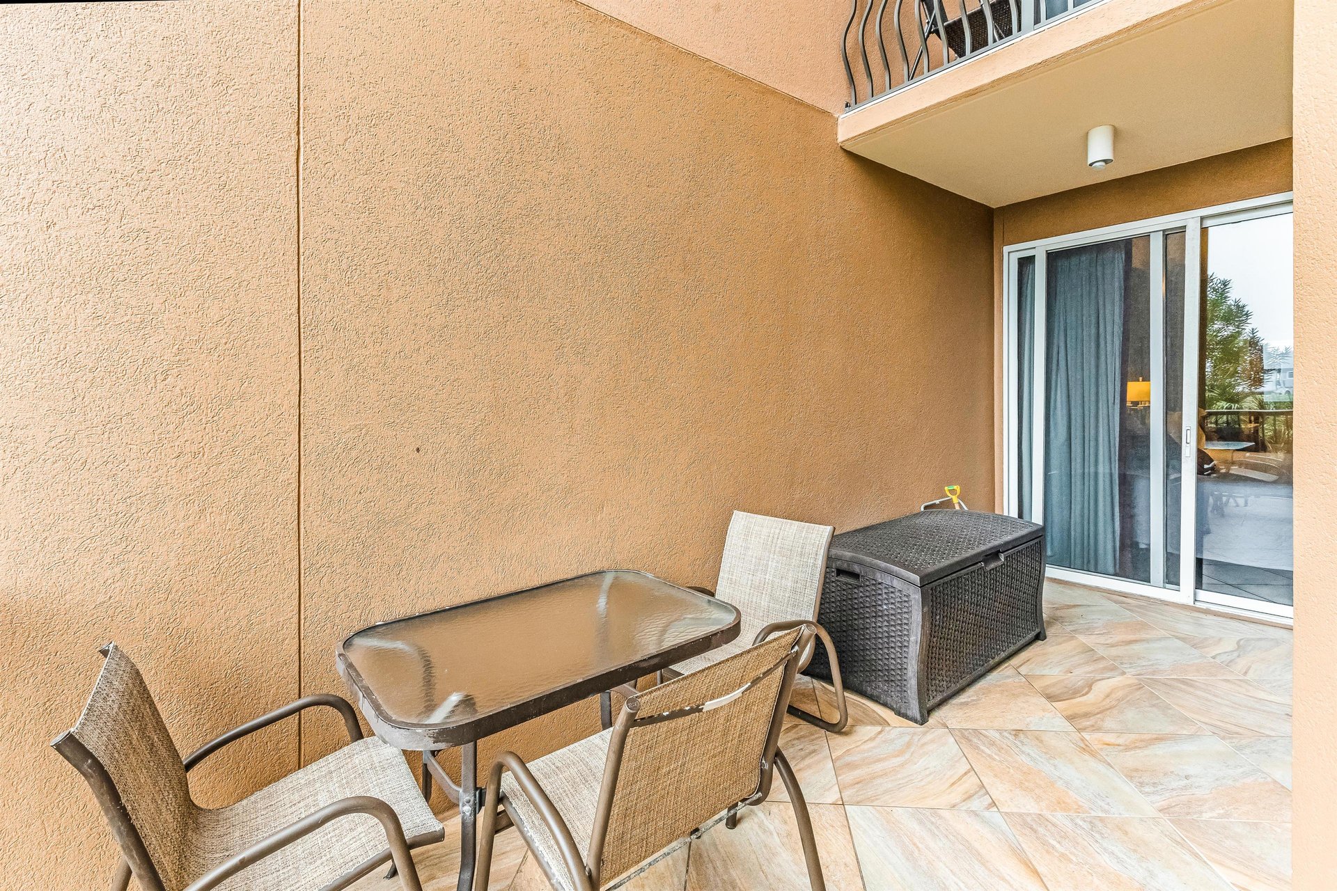 Mediterranea A202 23