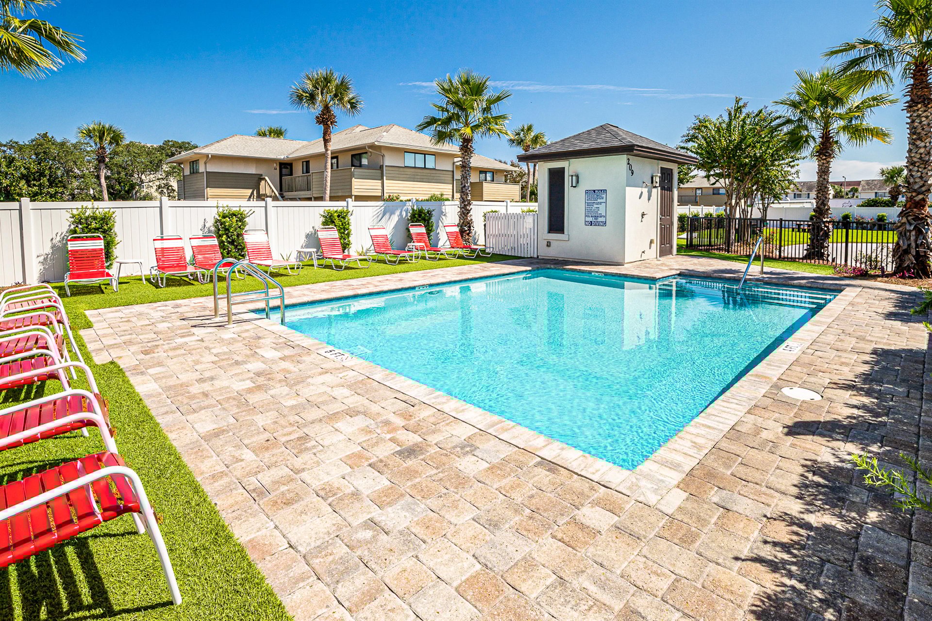 Hidden Palms Escape 2