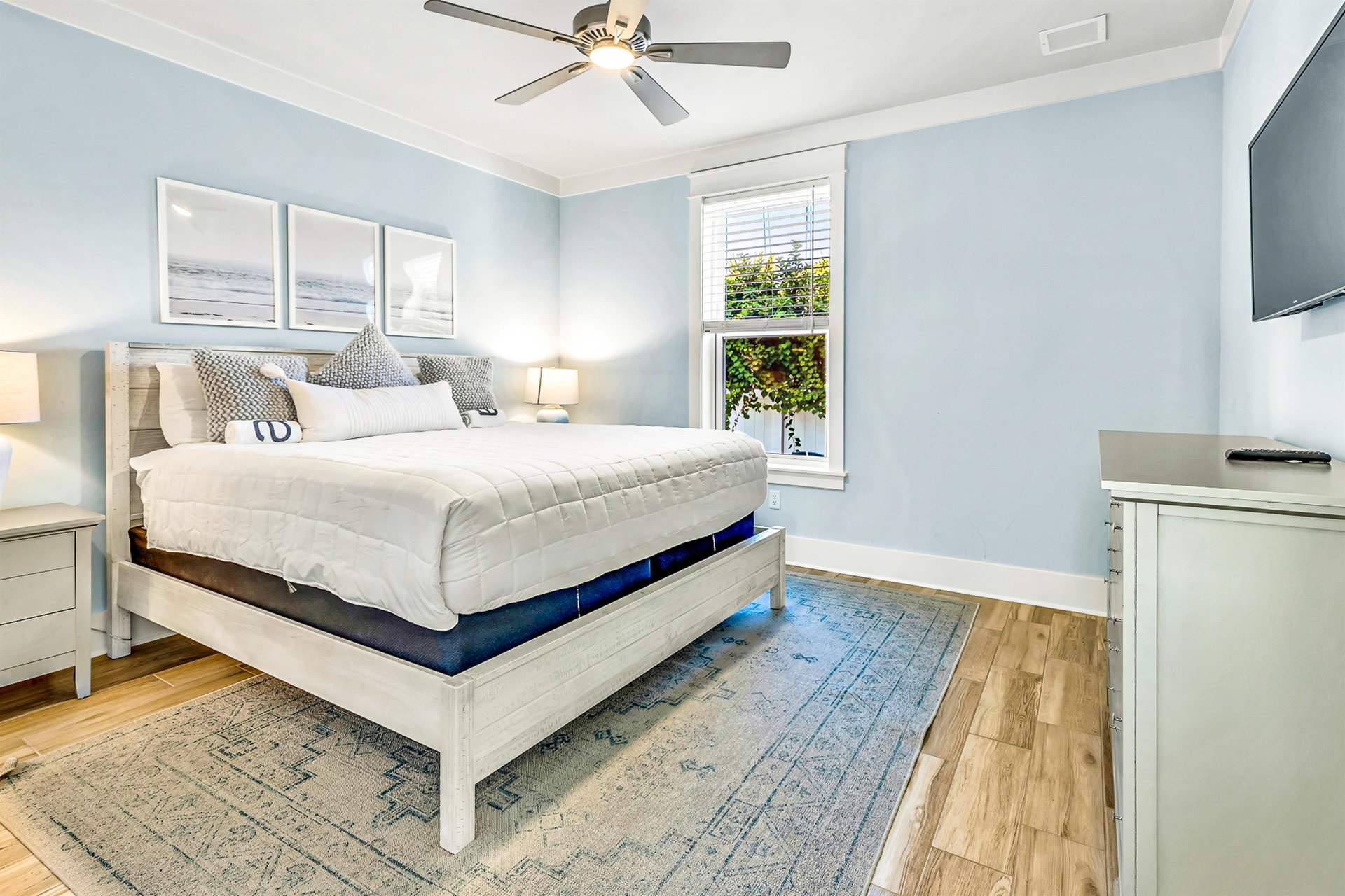 Hidden Palms Escape 12