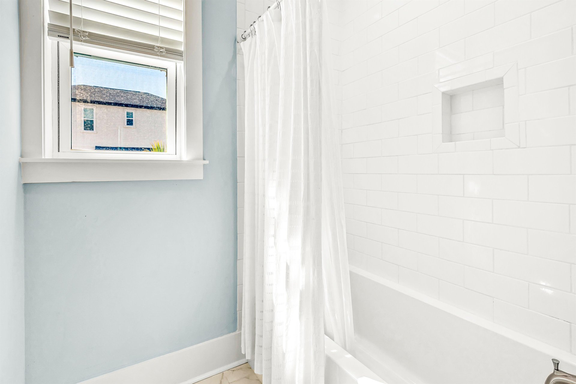 Hidden Palms Escape 13