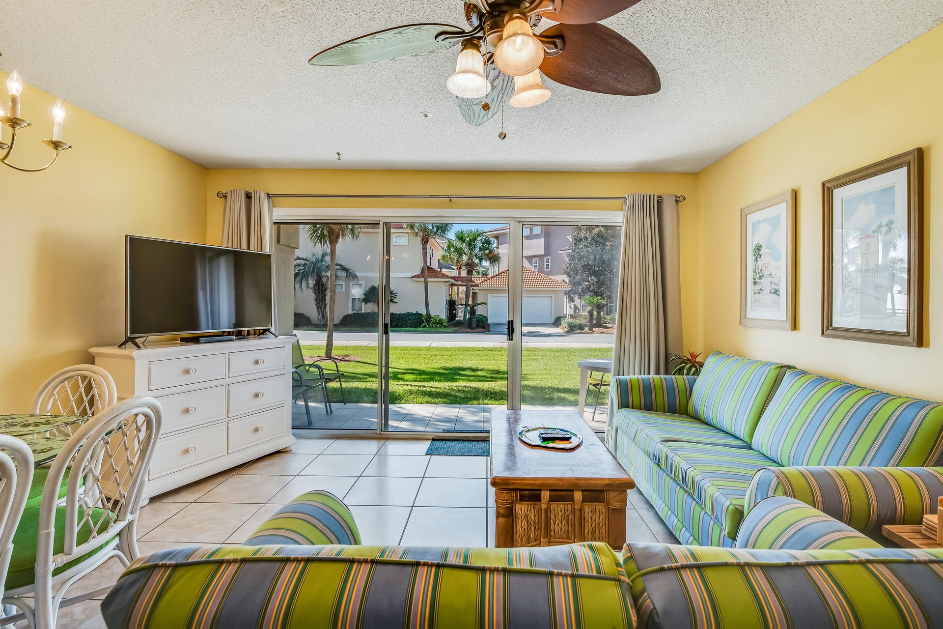 Maravilla, Unit 4106 3