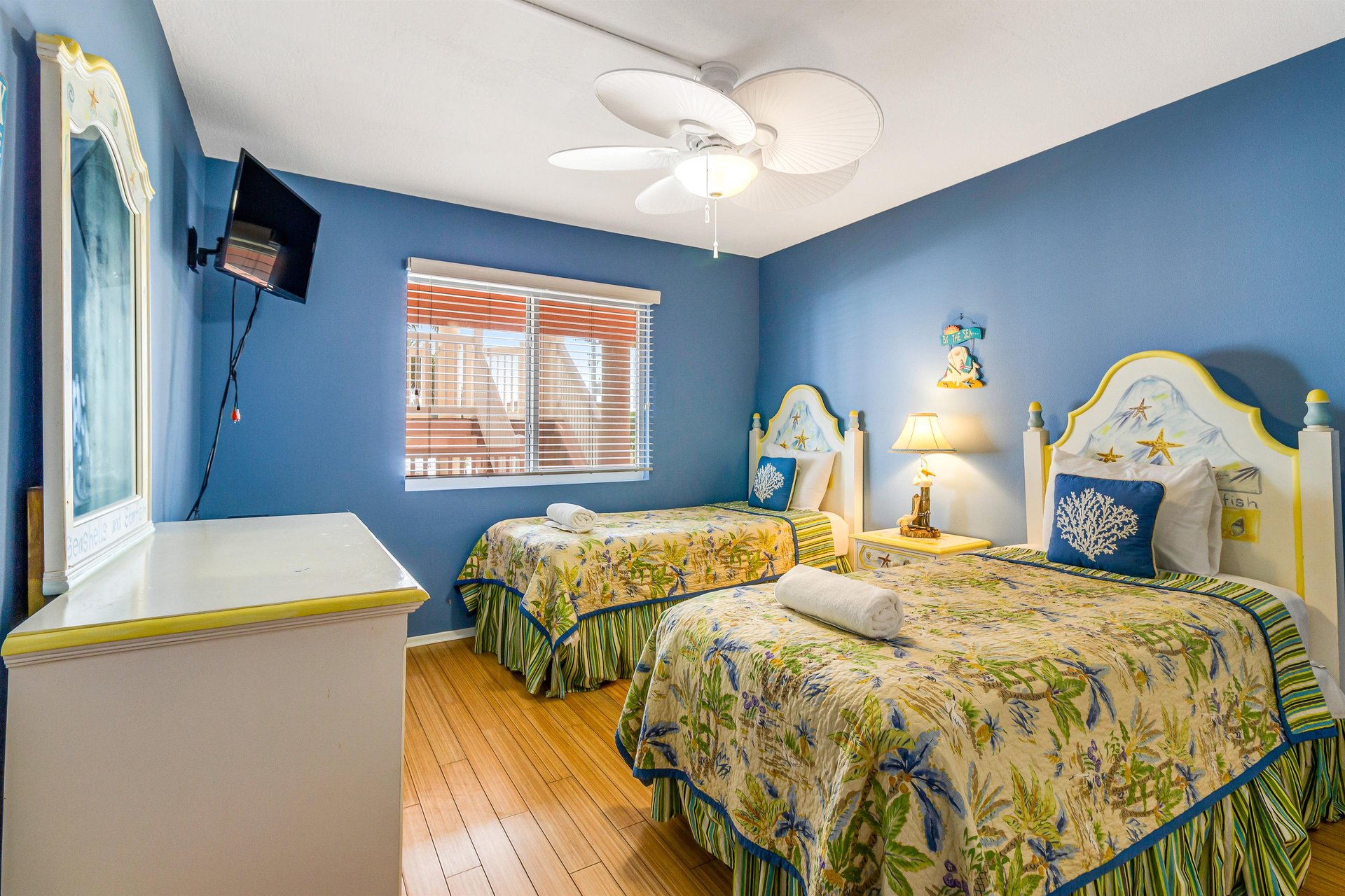 Anna Maria Island Club Unit 18S 21