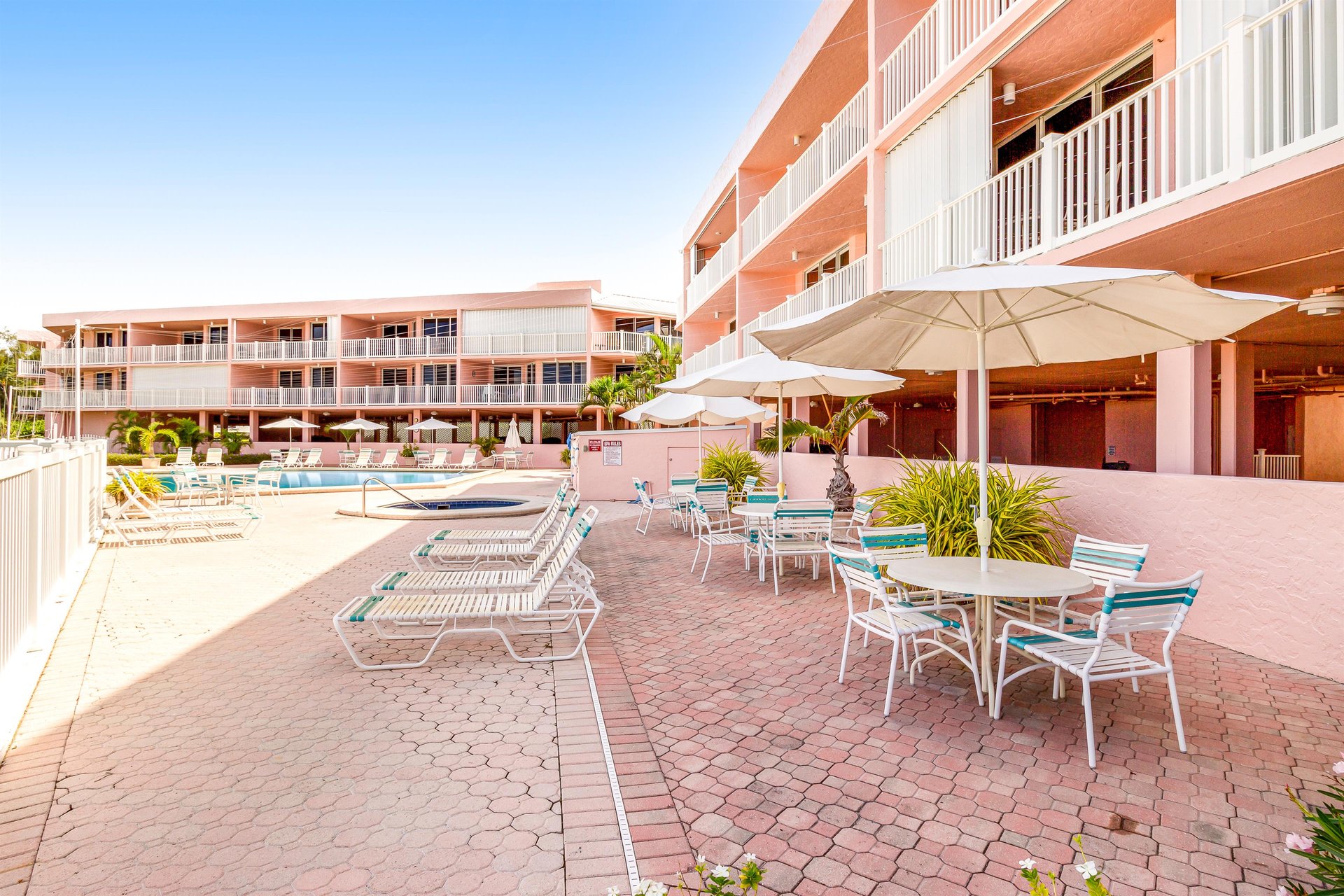 Anna Maria Island Club Unit 18S 33