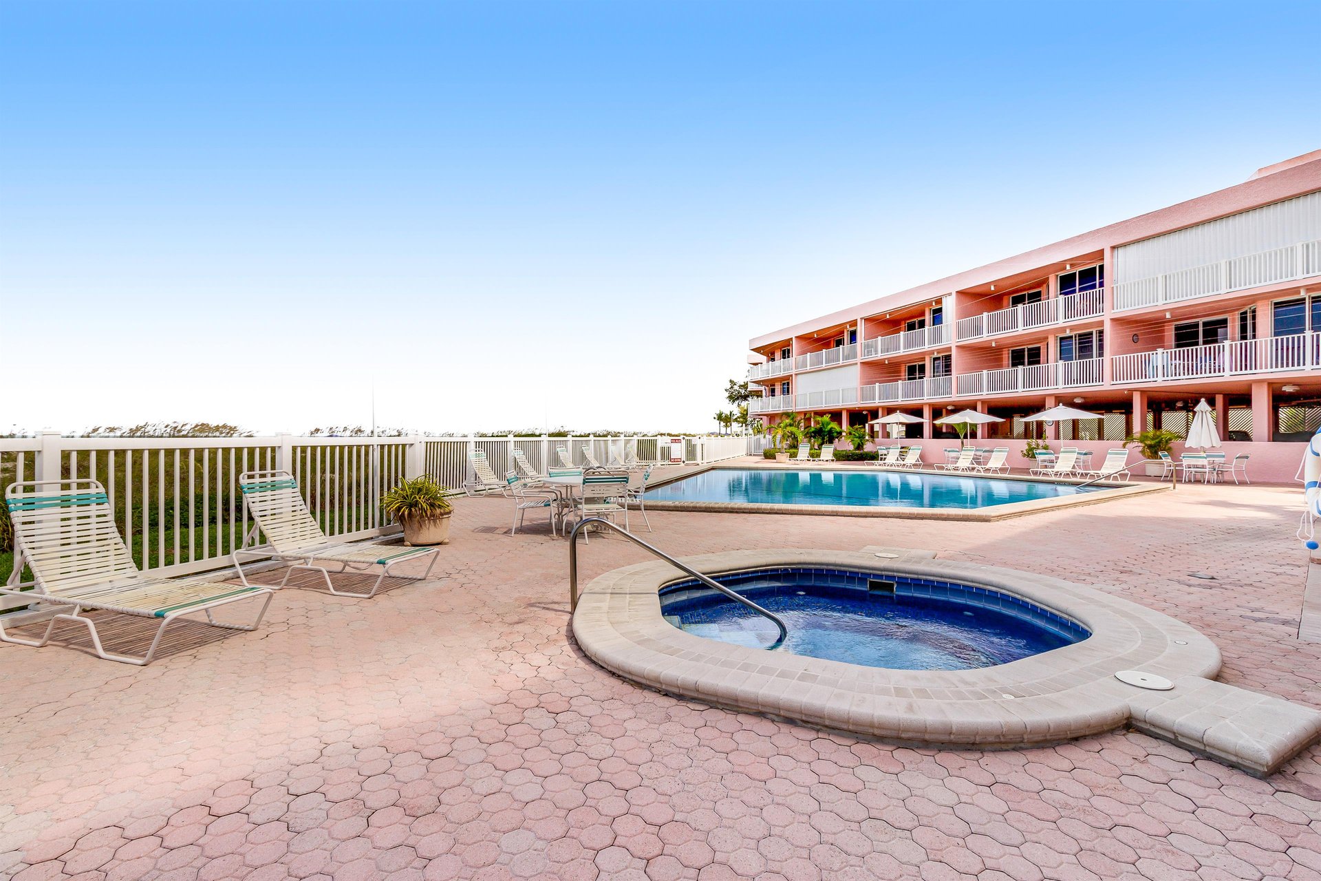 Anna Maria Island Club Unit 18S 34