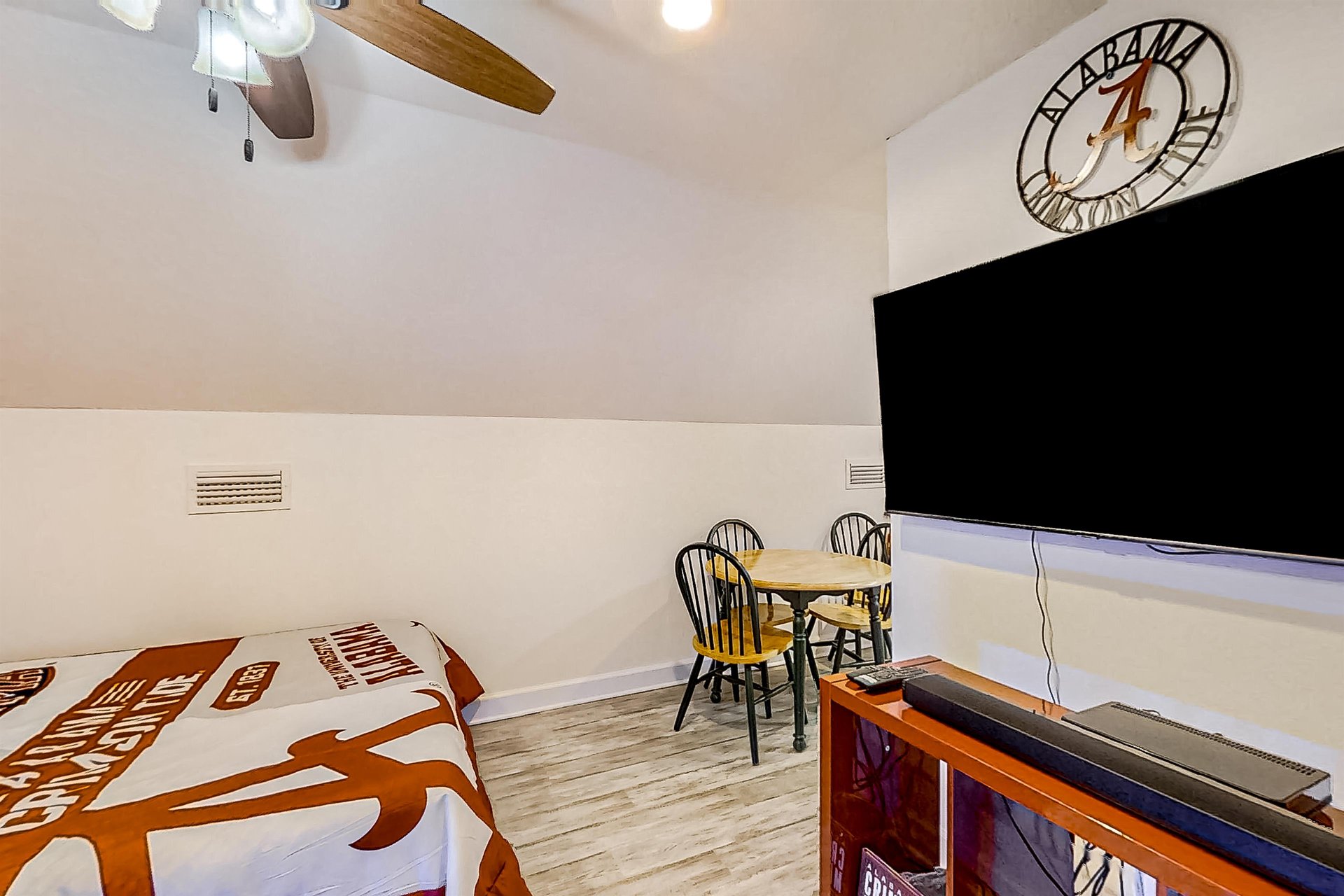 Dogaritaville on the Key 25