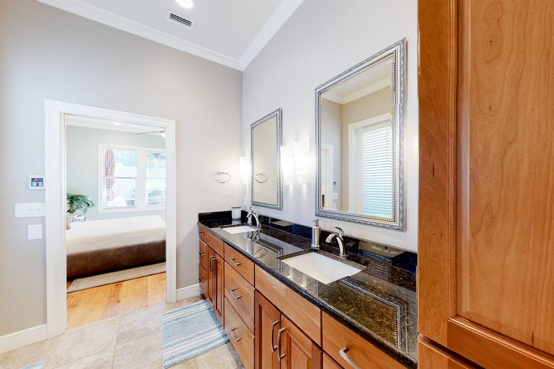 Sea Glass Cottage 15