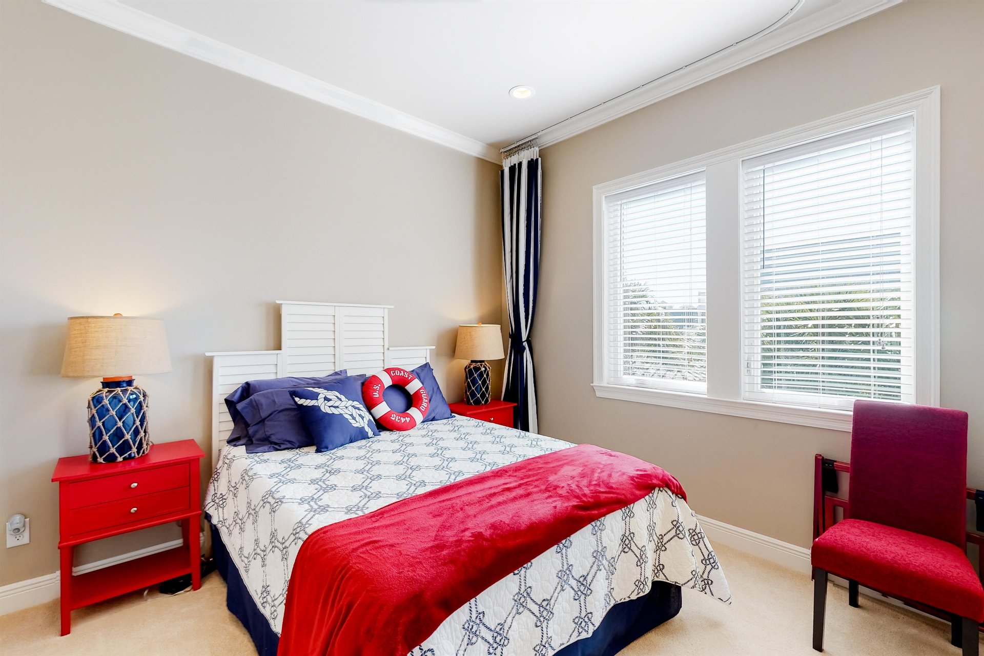 Sea Glass Cottage 23