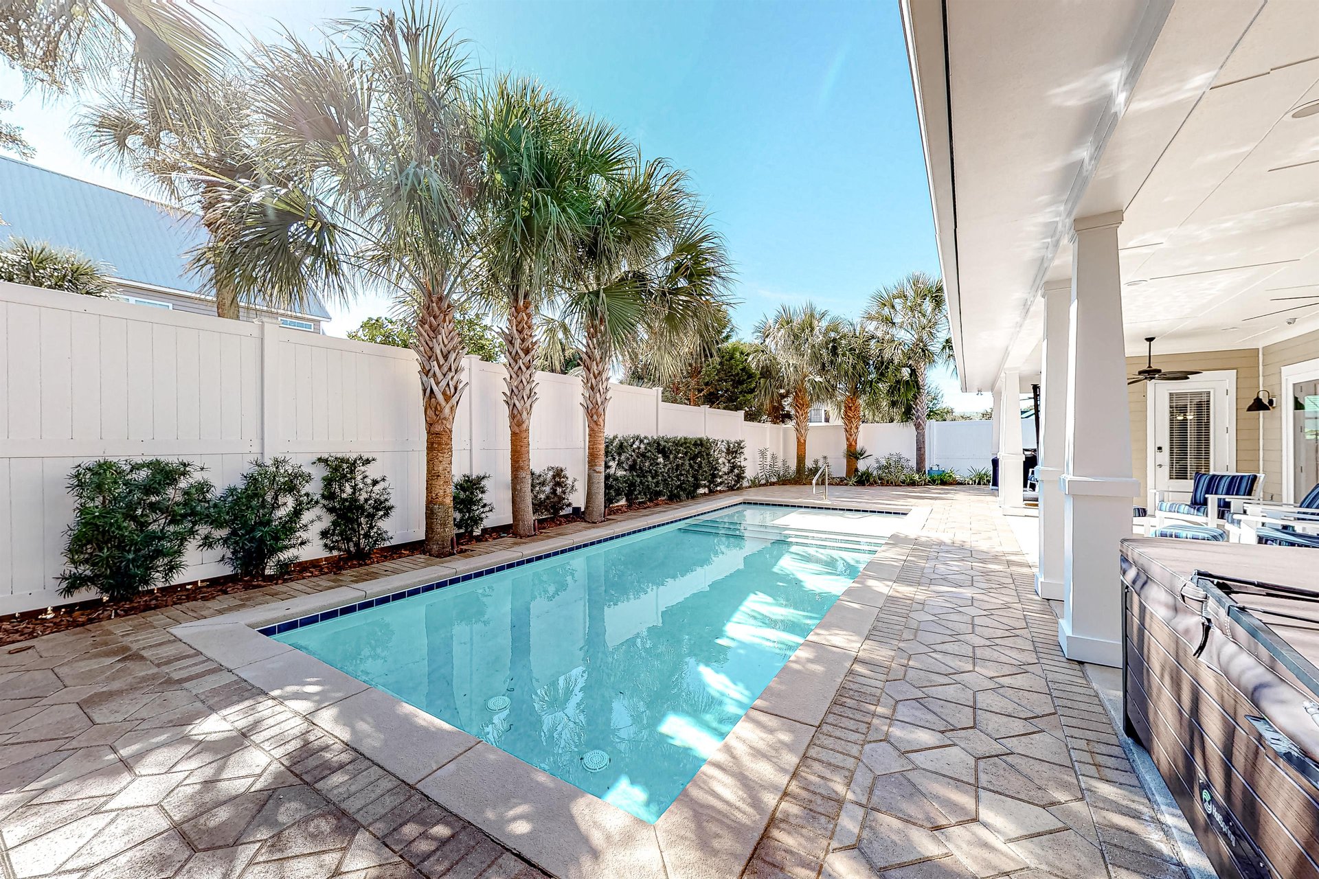 Sea Glass Cottage 36