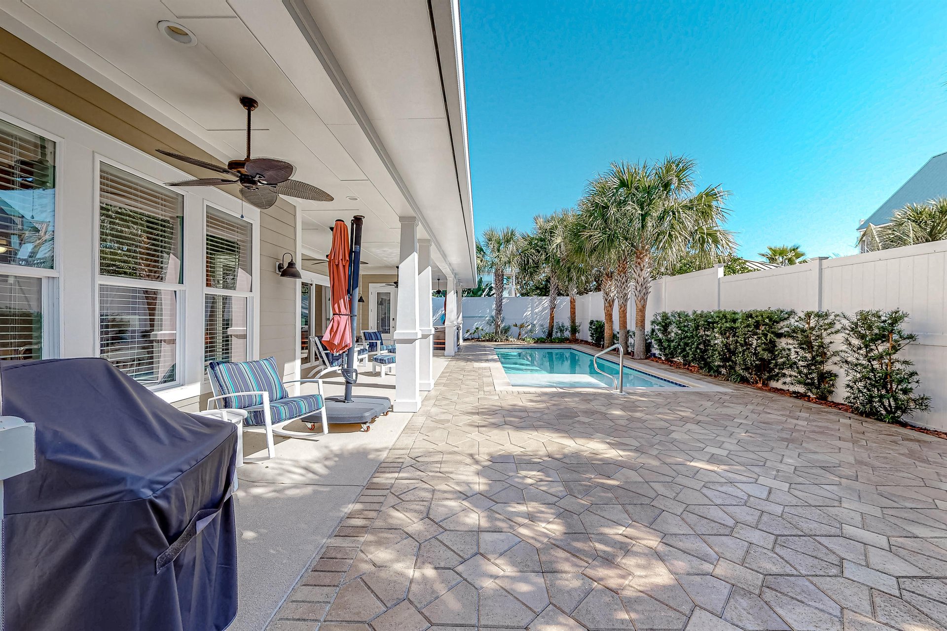 Sea Glass Cottage 40