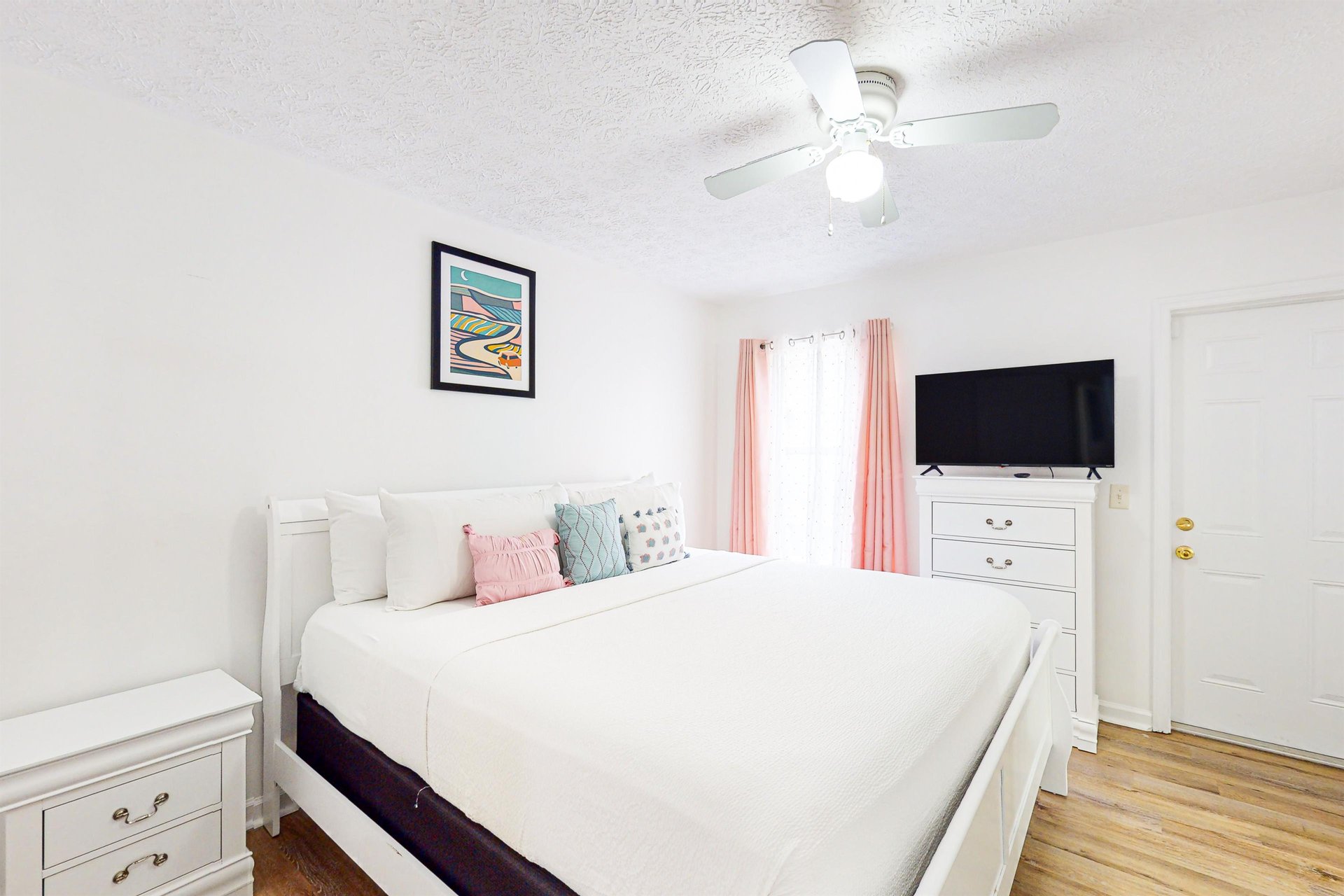 Palm Cove Turquoise Retreat 13