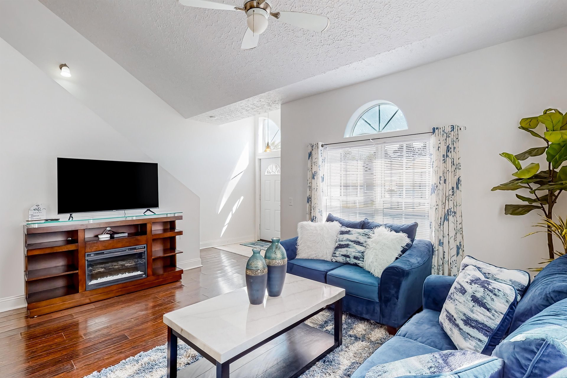 Palm Cove Blue Lagoon 5