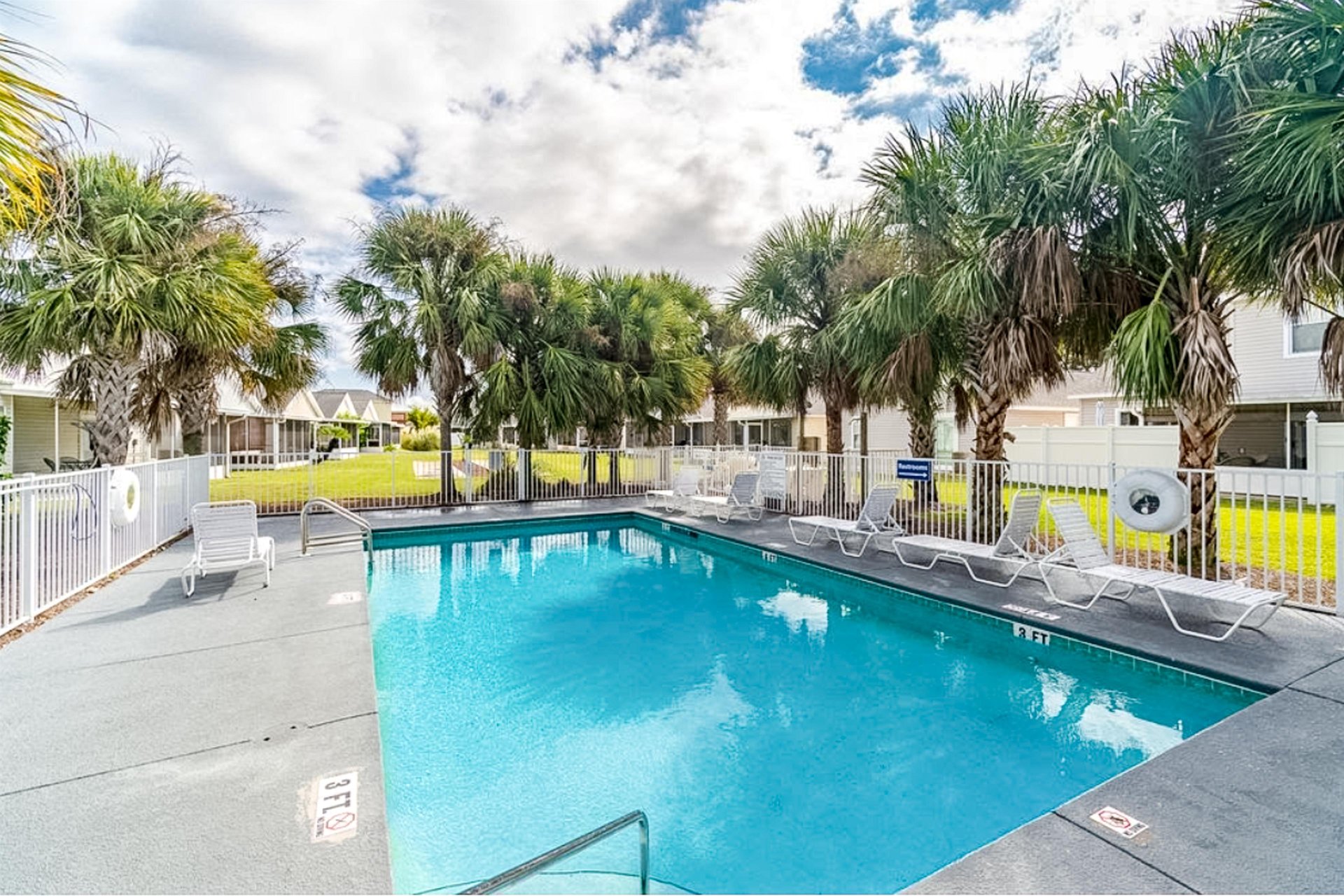 Palm Cove Blue Lagoon 26