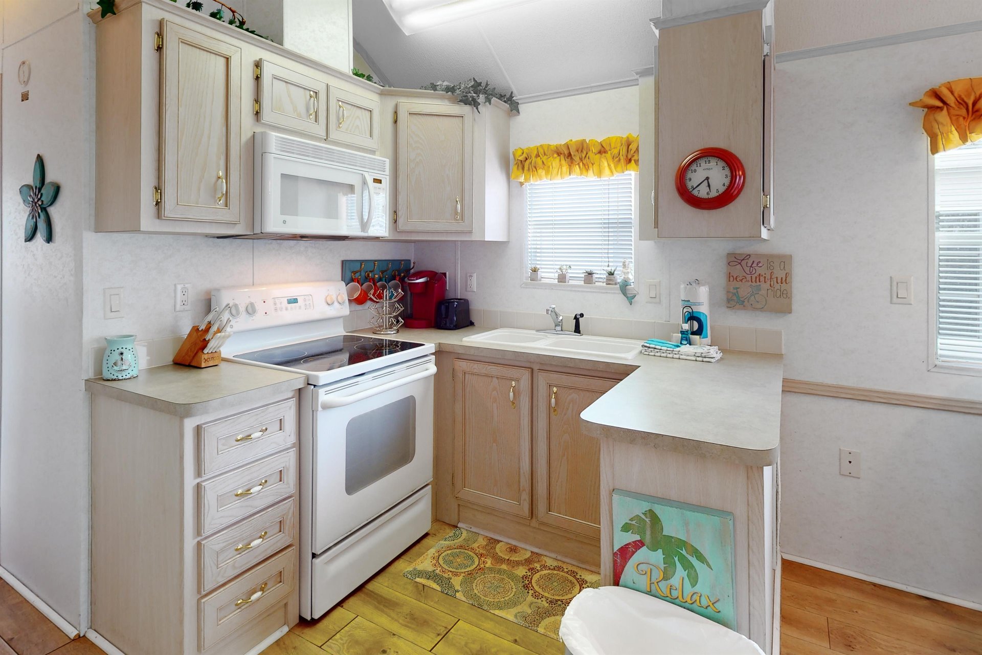 Emerald Pointe Resort 42 8