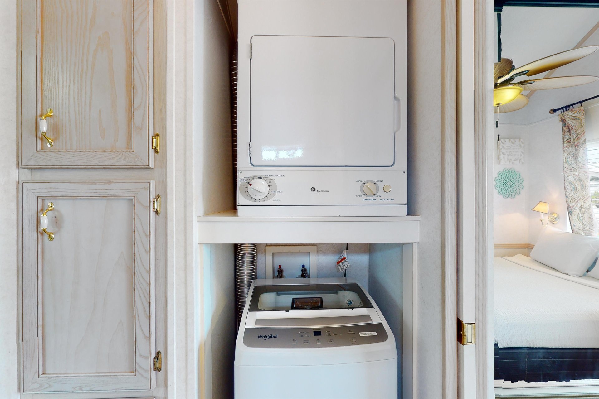 Emerald Pointe Resort 42 14