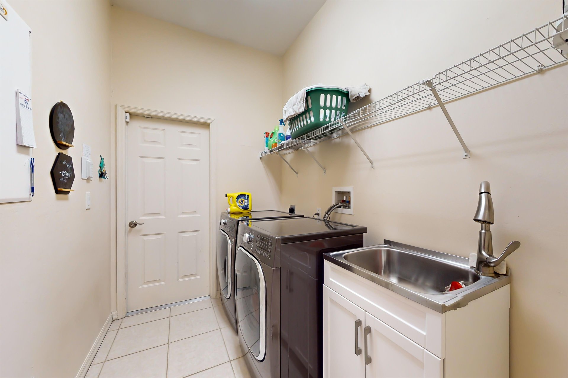 Swaying Palms Estate 20