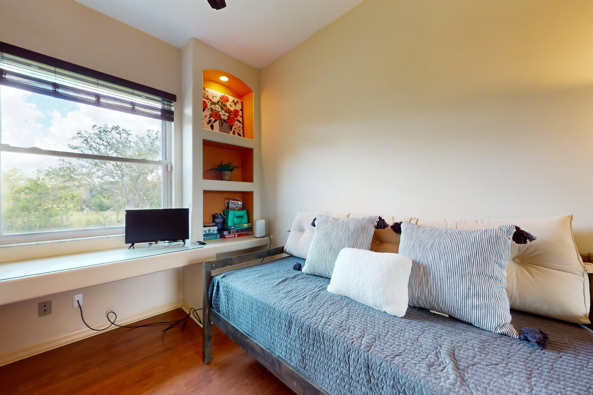 Swaying Palms Estate 22