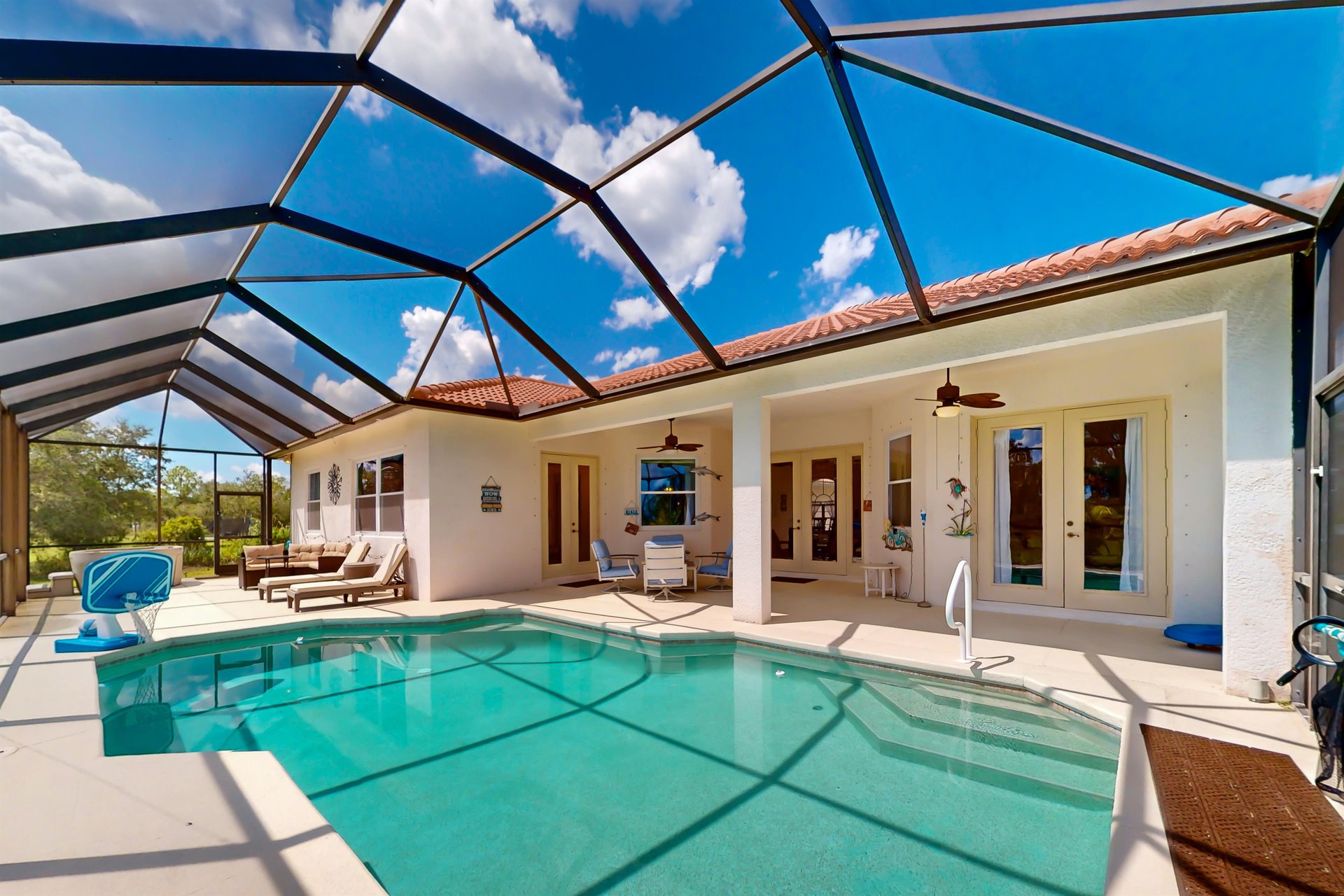 Swaying Palms Estate 31