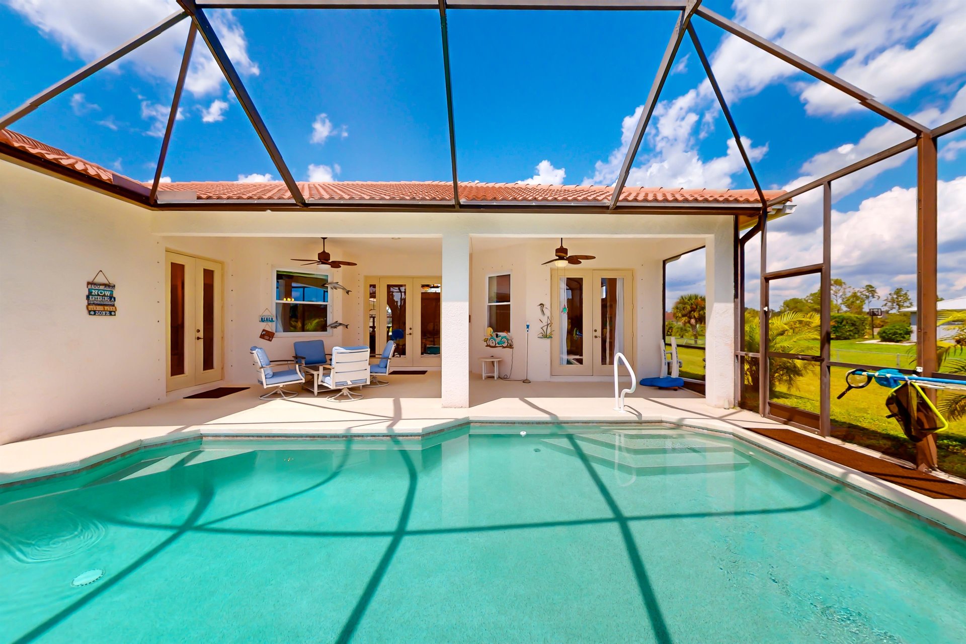 Swaying Palms Estate 32