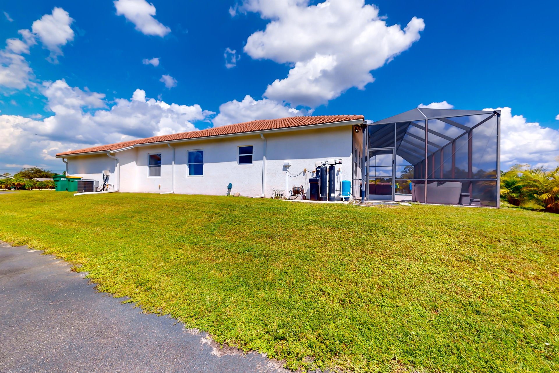 Swaying Palms Estate 38