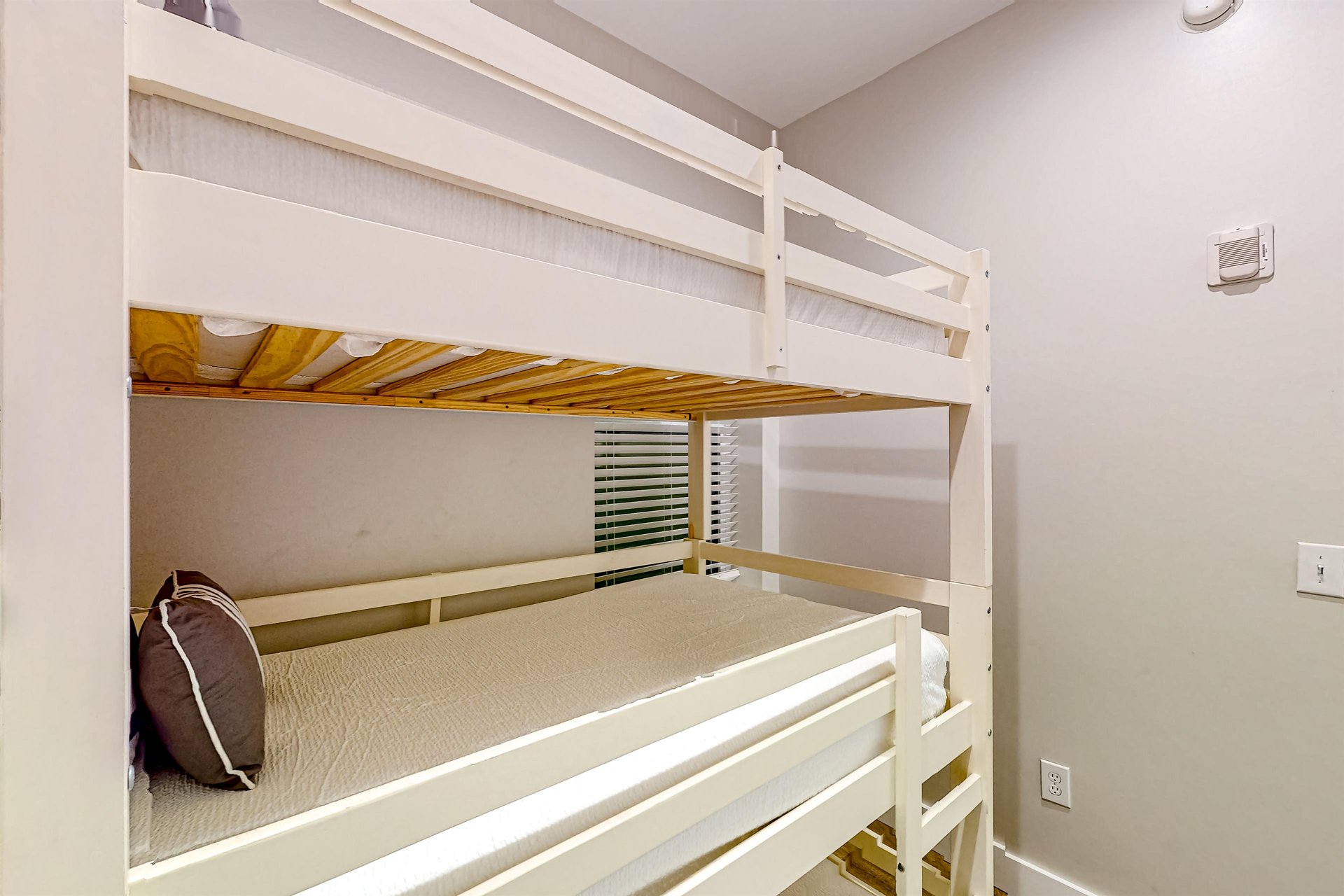 Seagrove Highlands 1307 27