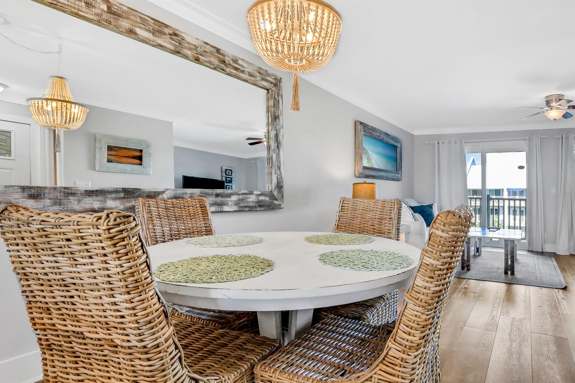 Sea Bluff Townhomes 10  Crazy Toes 8