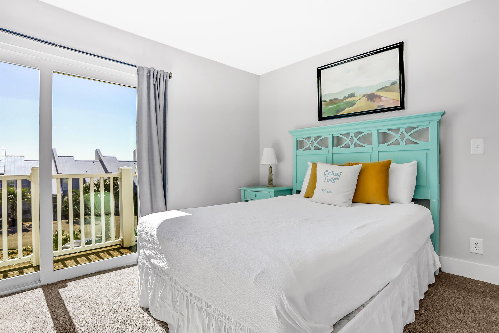 Sea Bluff Townhomes 10  Crazy Toes 15