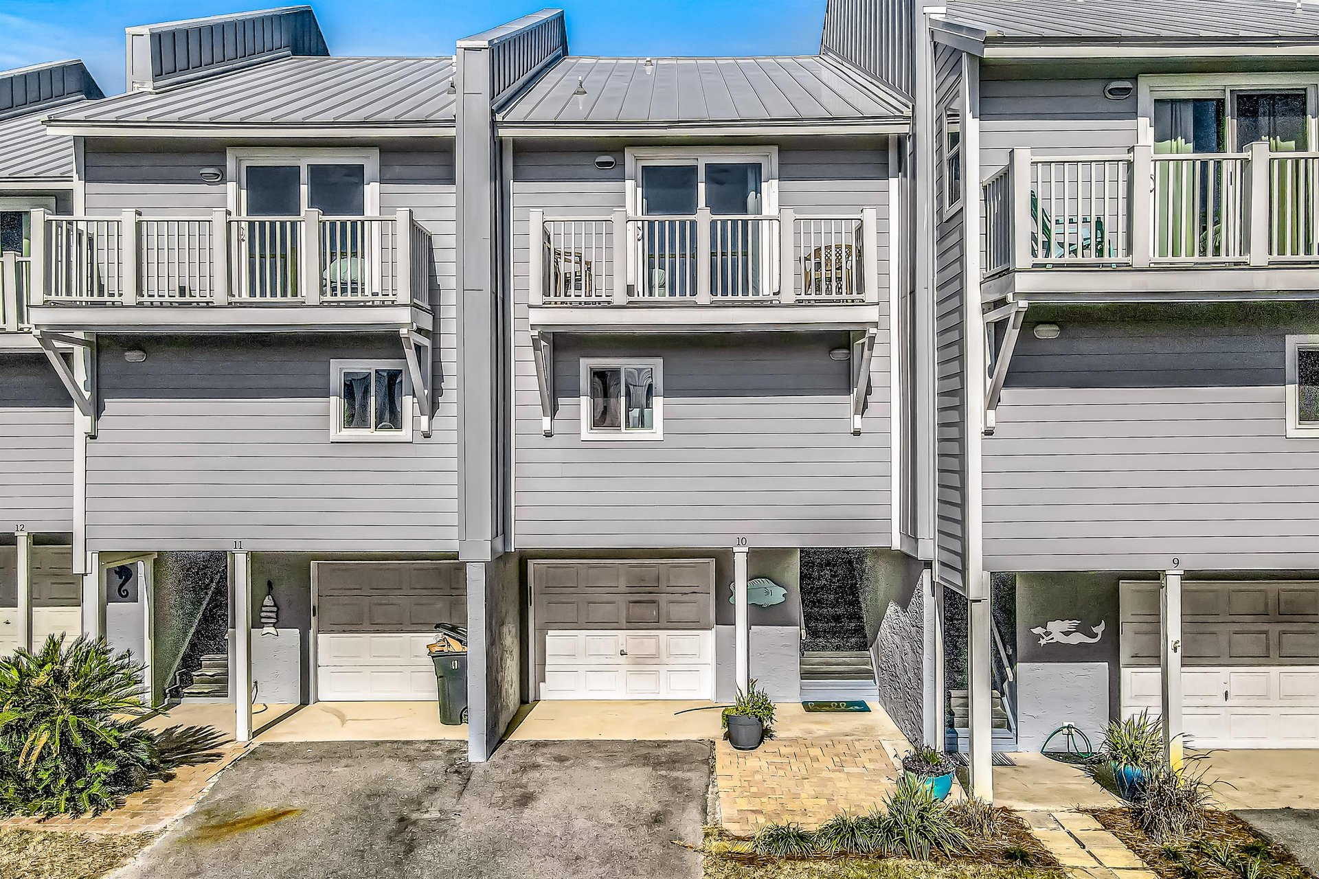 Sea Bluff Townhomes 10  Crazy Toes 26